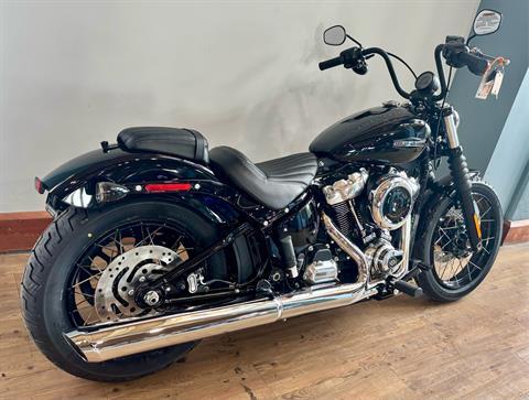 2025 Harley-Davidson Street Bob® in Loveland, Colorado - Photo 3