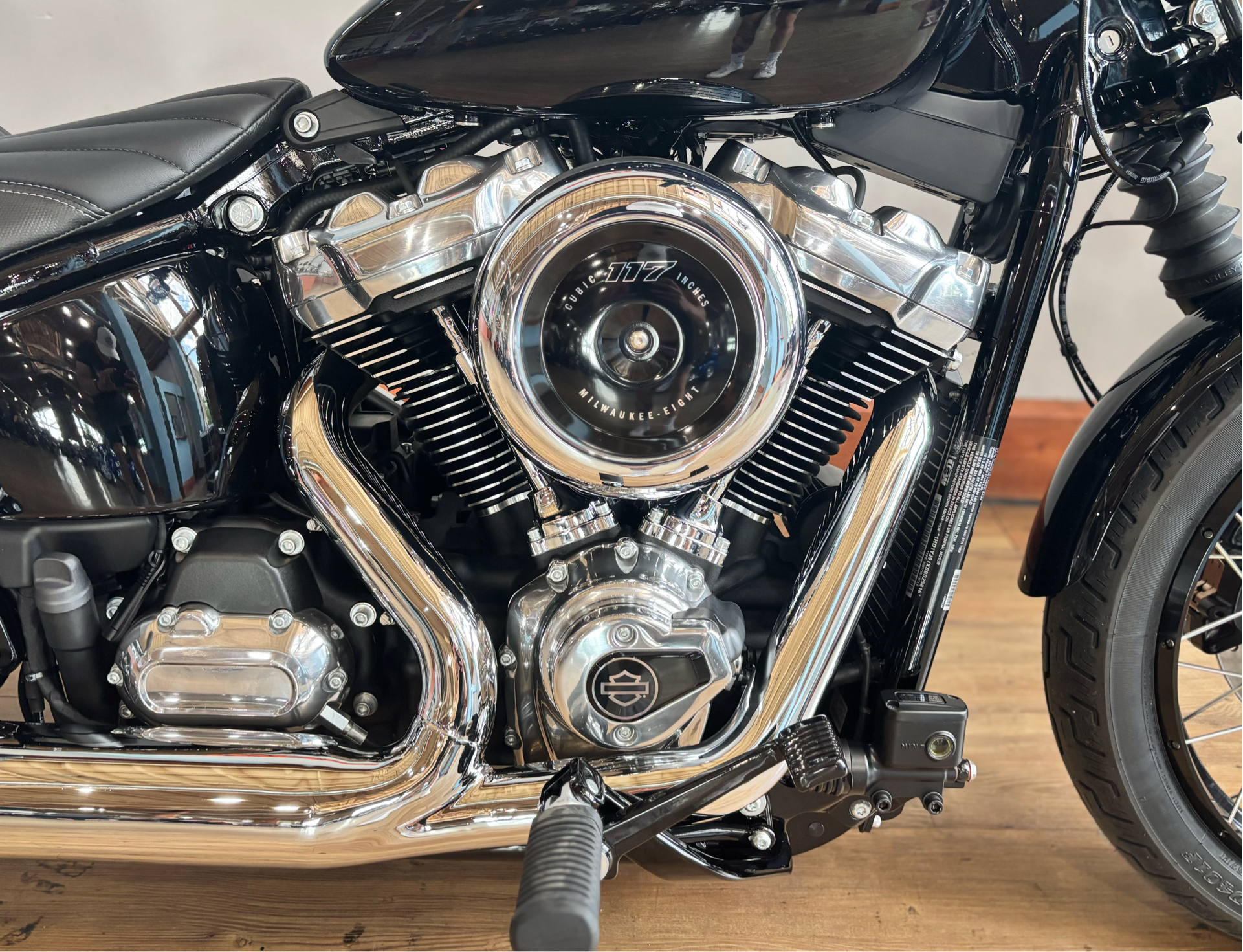 2025 Harley-Davidson Street Bob® in Loveland, Colorado - Photo 7