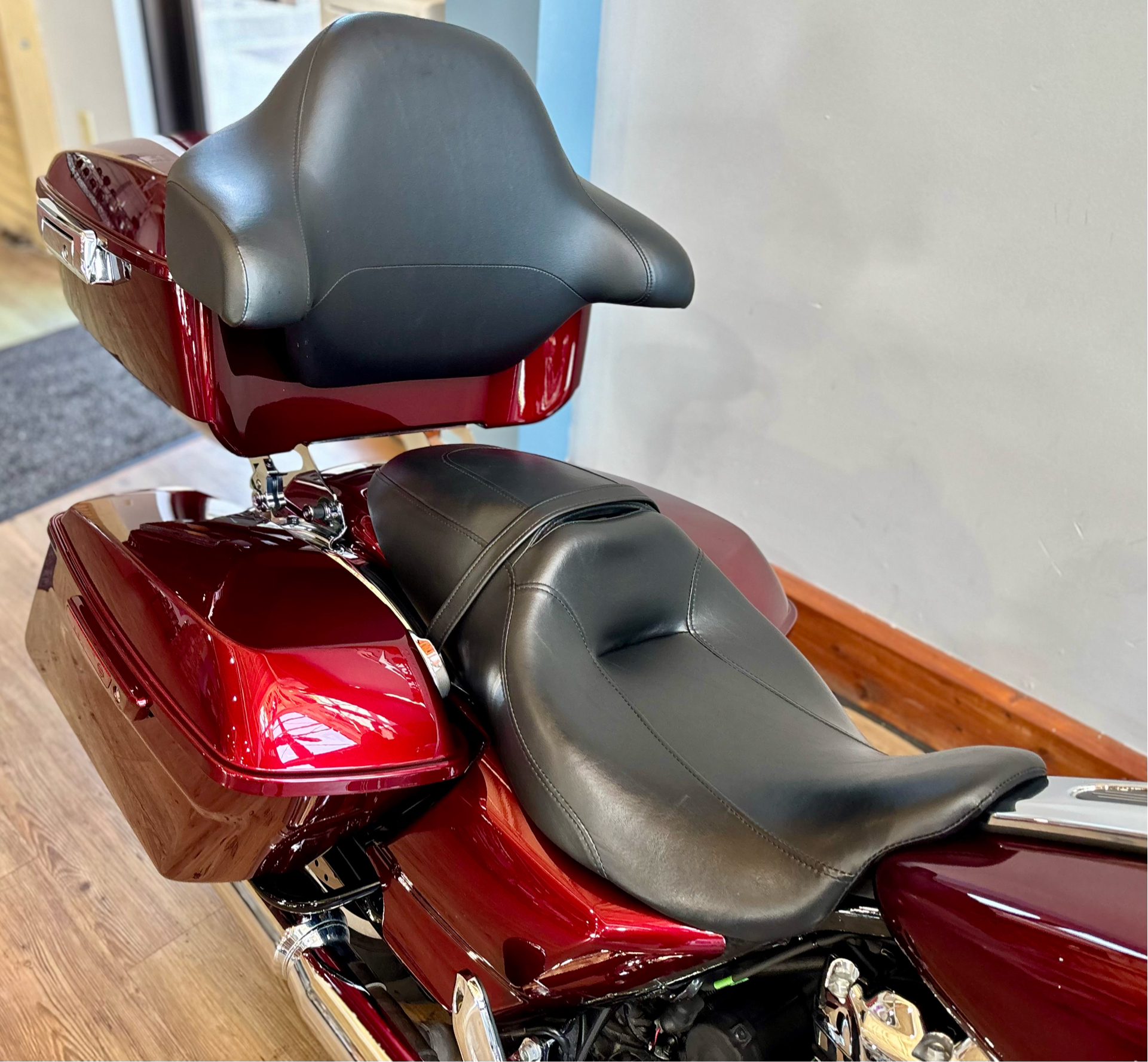 2017 Harley-Davidson Street Glide® Special in Loveland, Colorado - Photo 8
