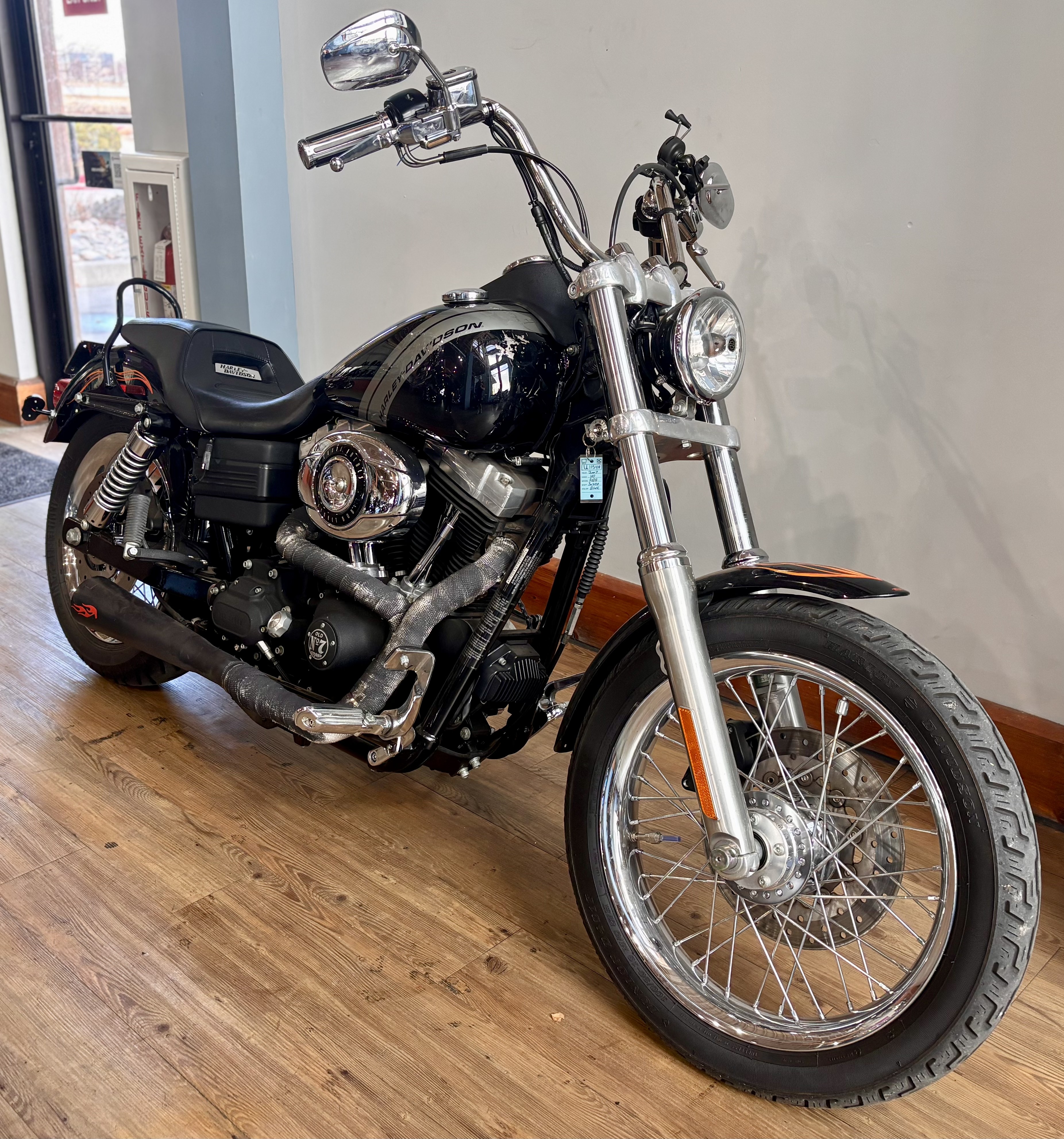 2007 Harley-Davidson Dyna® Street Bob® in Loveland, Colorado - Photo 2