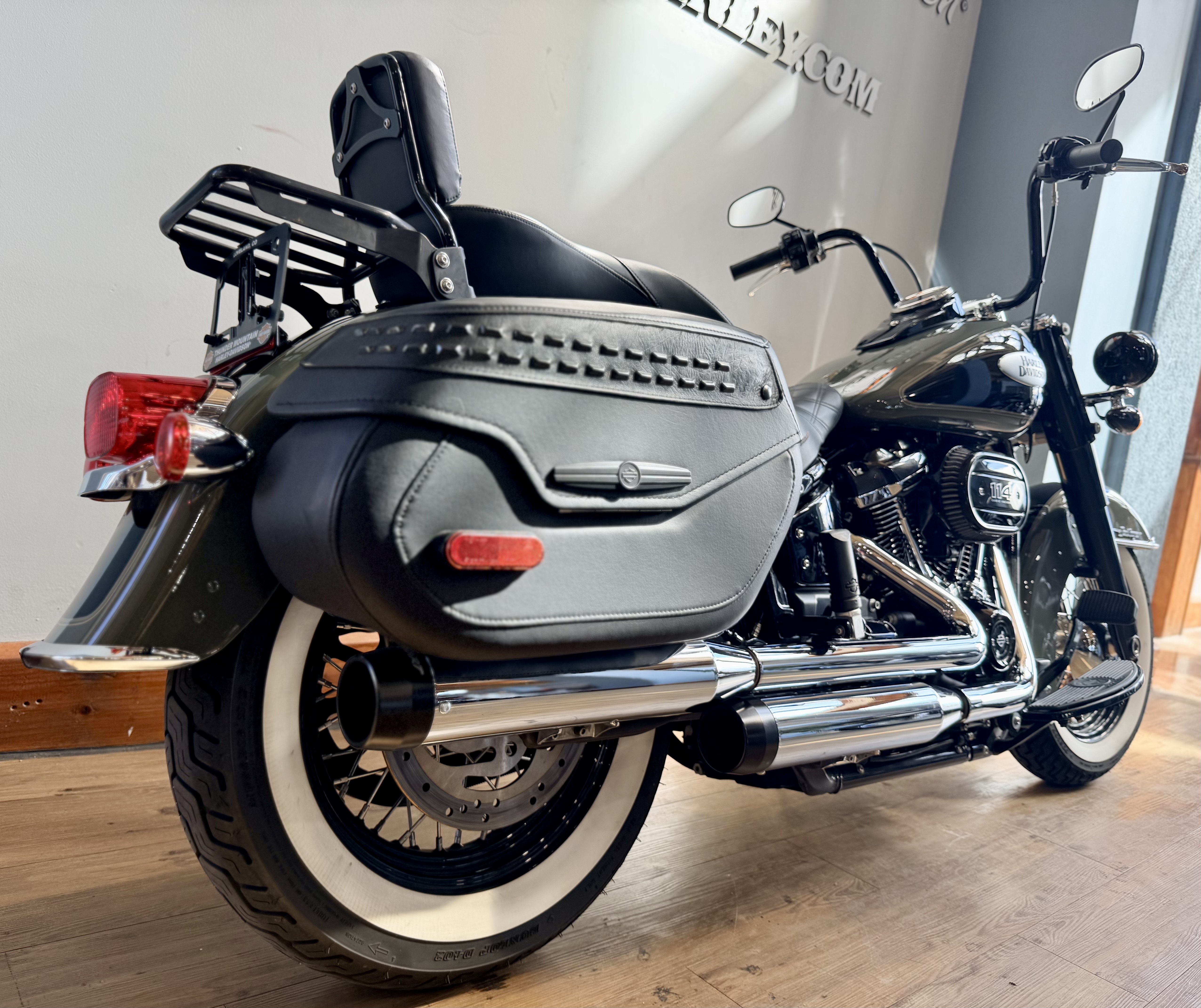 2021 Harley-Davidson Heritage Classic 114 in Loveland, Colorado - Photo 9