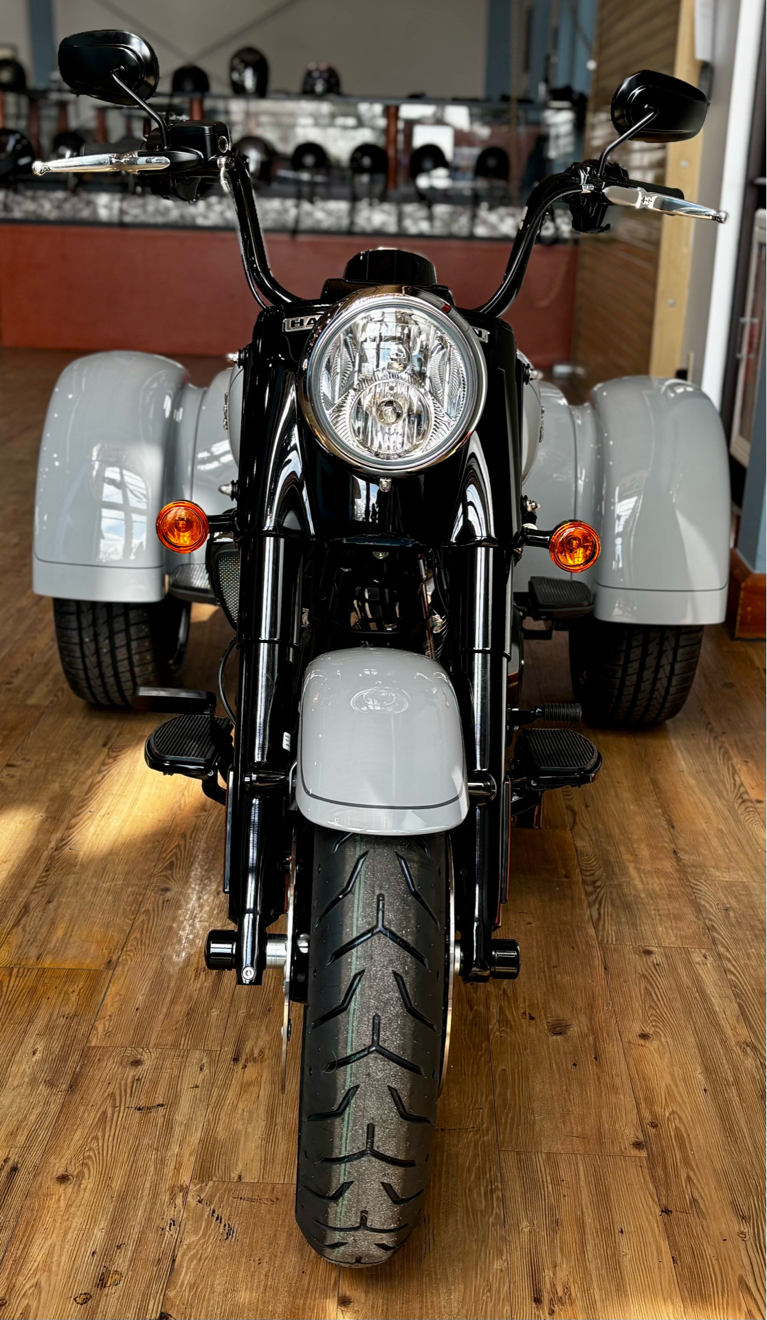 2025 Harley-Davidson Freewheeler® in Loveland, Colorado - Photo 4
