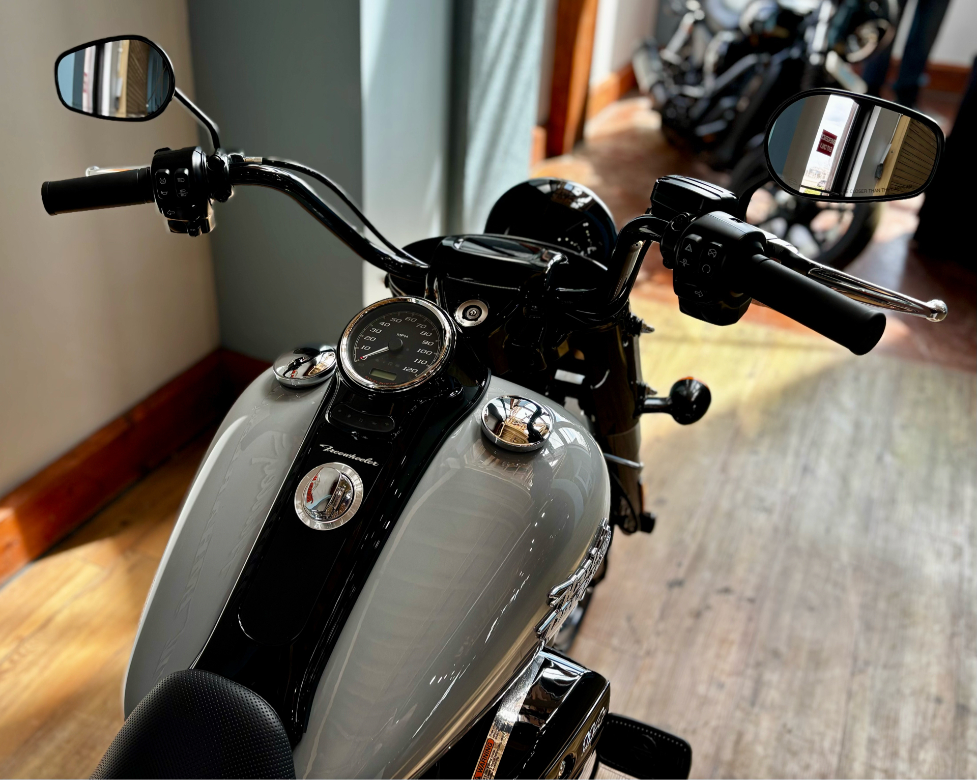 2025 Harley-Davidson Freewheeler® in Loveland, Colorado - Photo 10