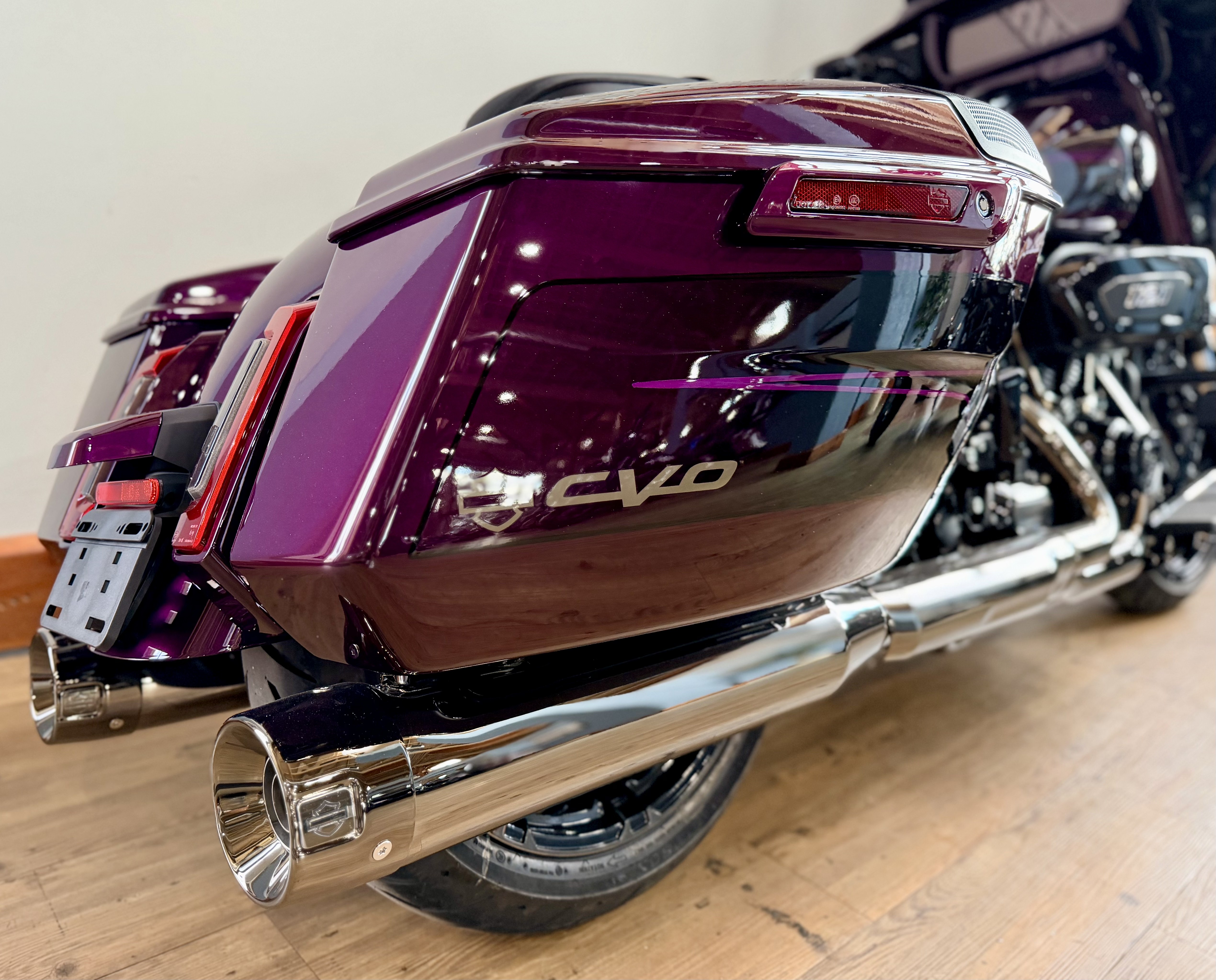 2025 Harley-Davidson CVO™ Street Glide® in Loveland, Colorado - Photo 12