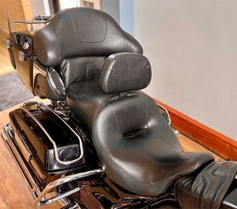 2010 Harley-Davidson Electra Glide® Ultra Limited in Loveland, Colorado - Photo 8
