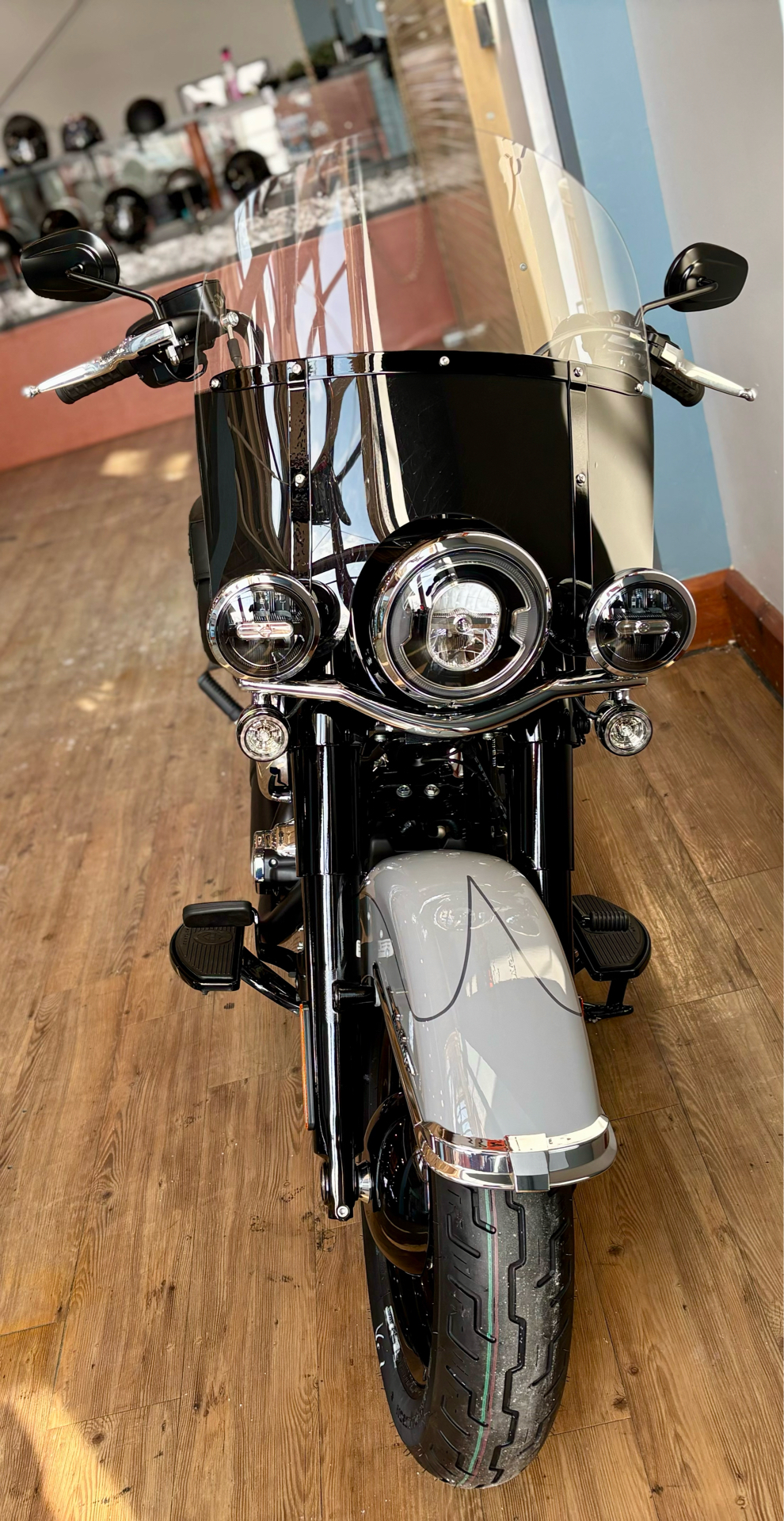 2025 Harley-Davidson Heritage Classic in Loveland, Colorado - Photo 4