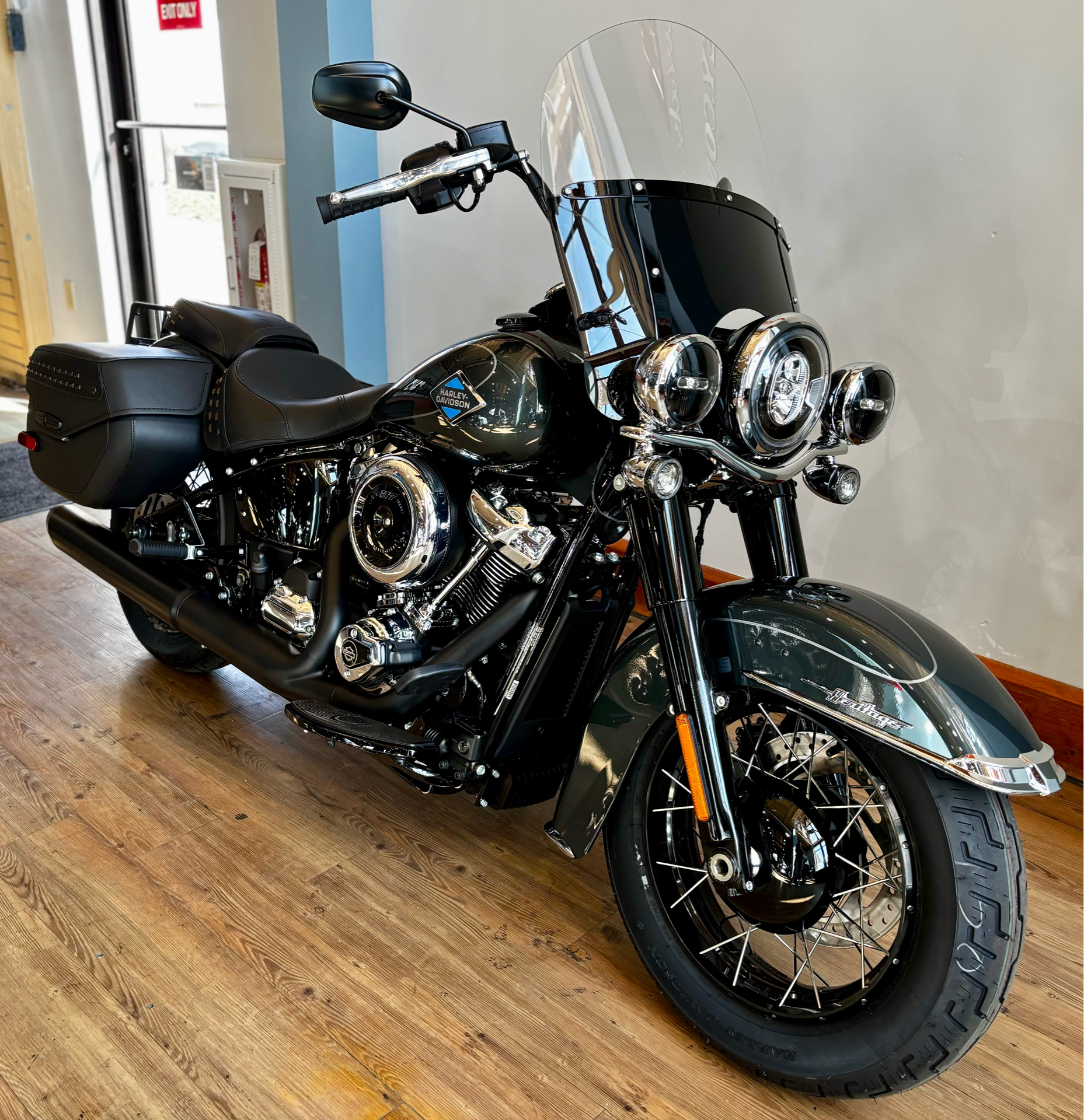2025 Harley-Davidson Heritage Classic in Loveland, Colorado - Photo 2