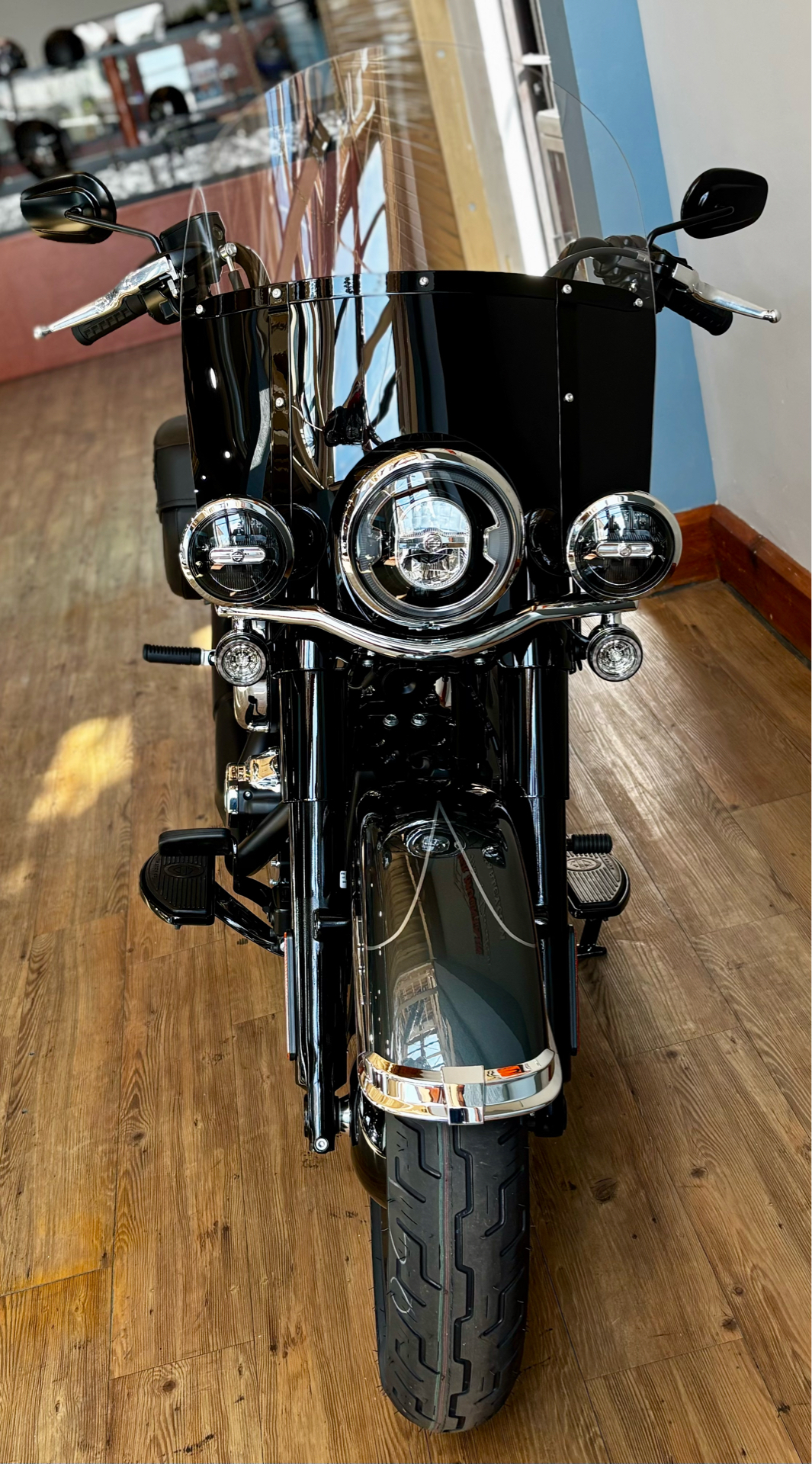 2025 Harley-Davidson Heritage Classic in Loveland, Colorado - Photo 4