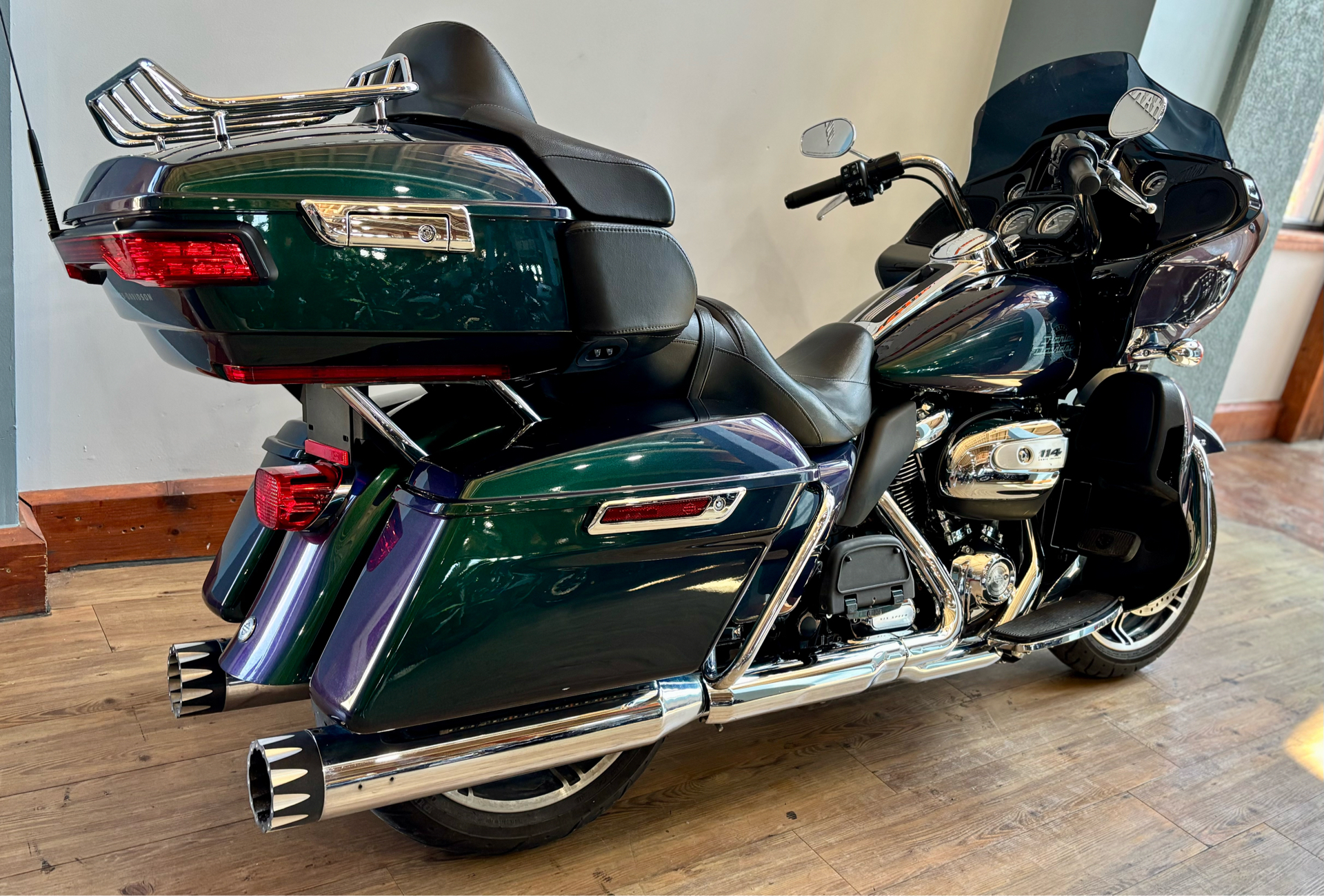 2021 Harley-Davidson Road Glide® Limited in Loveland, Colorado - Photo 3
