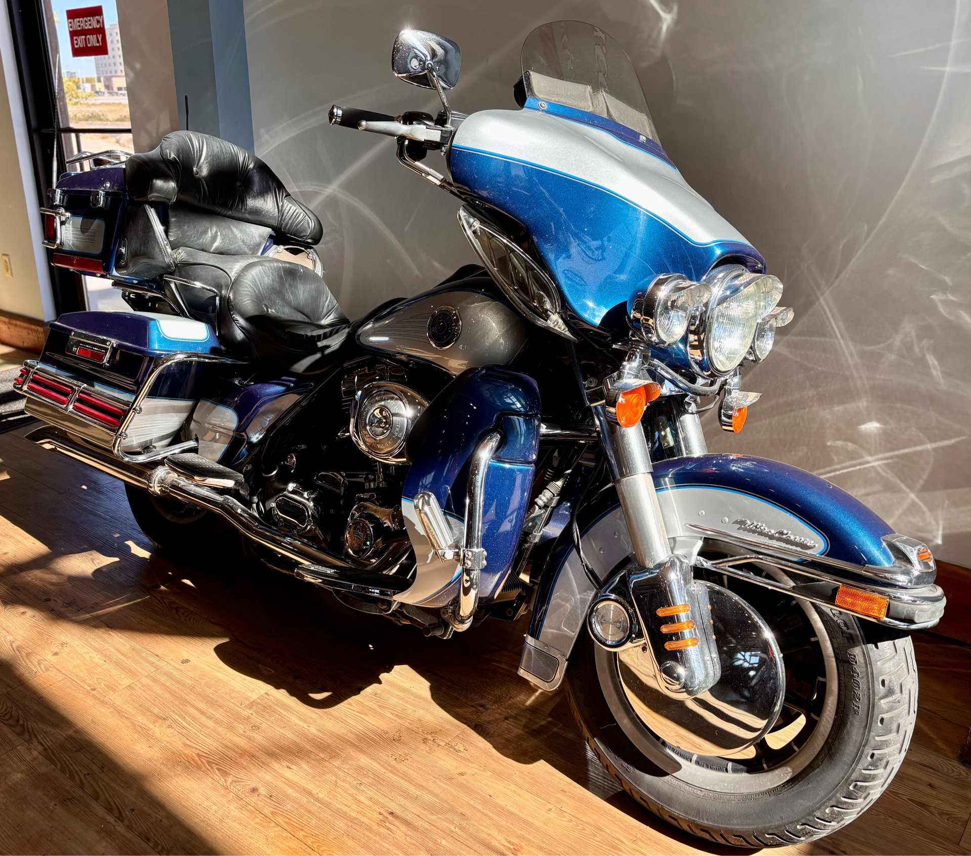 2000 Harley-Davidson FLHTCUI Ultra Classic® Electra Glide® in Loveland, Colorado - Photo 2
