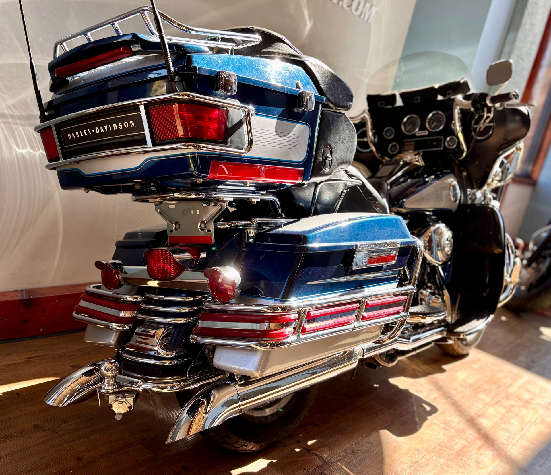 2000 Harley-Davidson FLHTCUI Ultra Classic® Electra Glide® in Loveland, Colorado - Photo 12