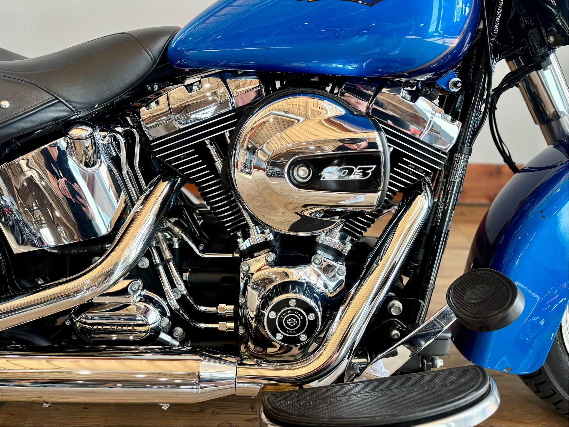 2017 Harley-Davidson Heritage Softail® Classic in Loveland, Colorado - Photo 7