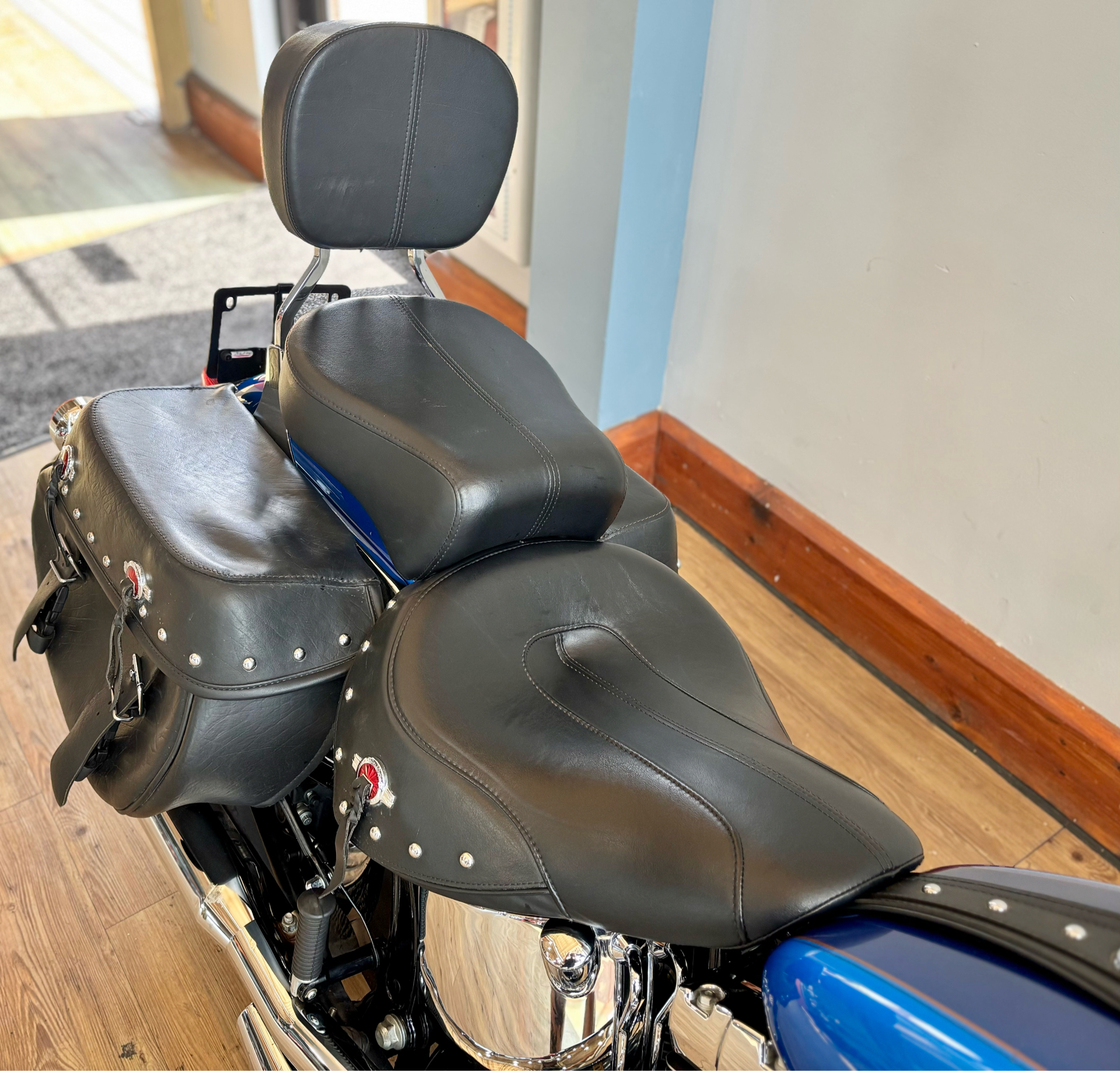 2017 Harley-Davidson Heritage Softail® Classic in Loveland, Colorado - Photo 8