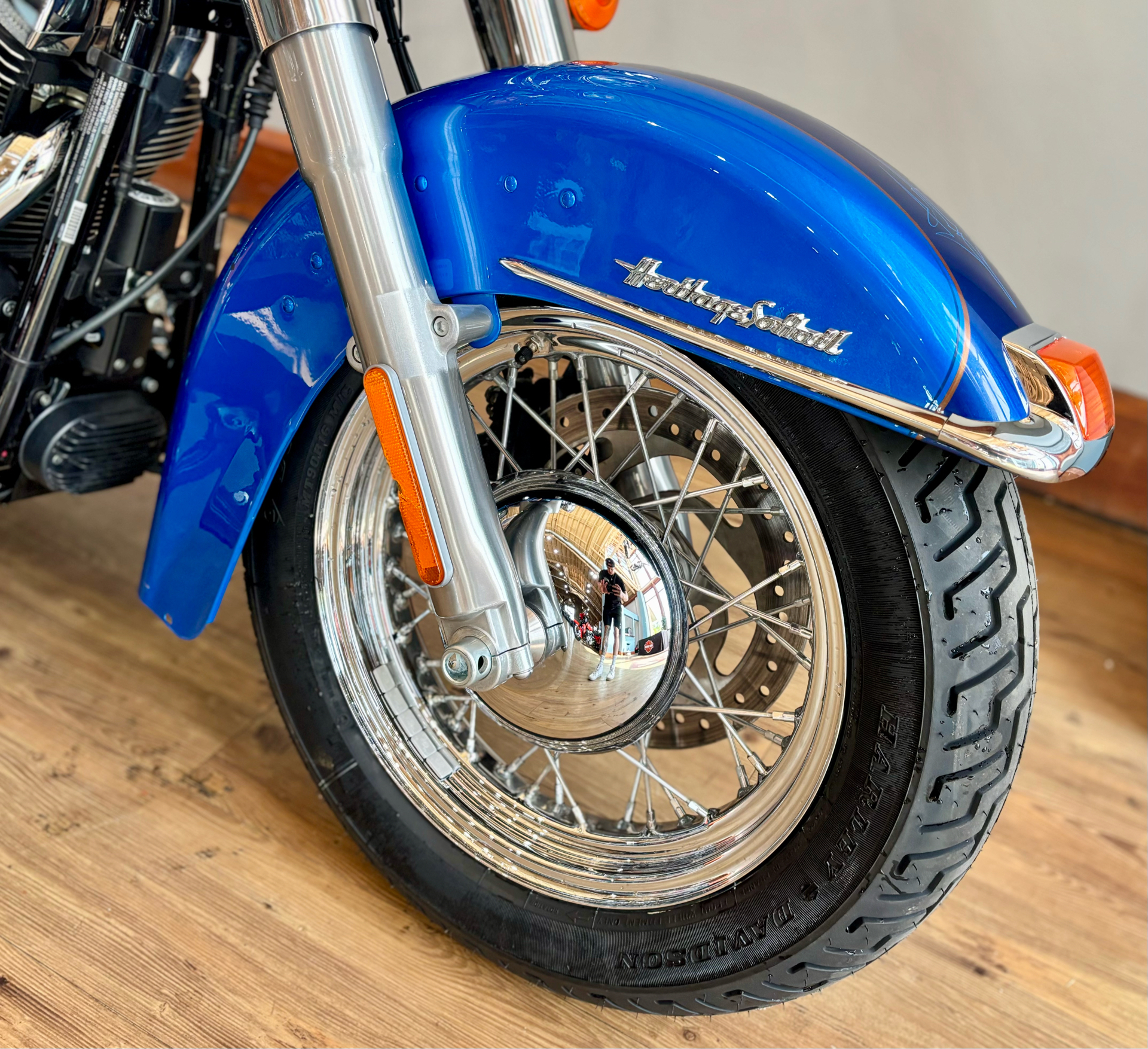 2017 Harley-Davidson Heritage Softail® Classic in Loveland, Colorado - Photo 9