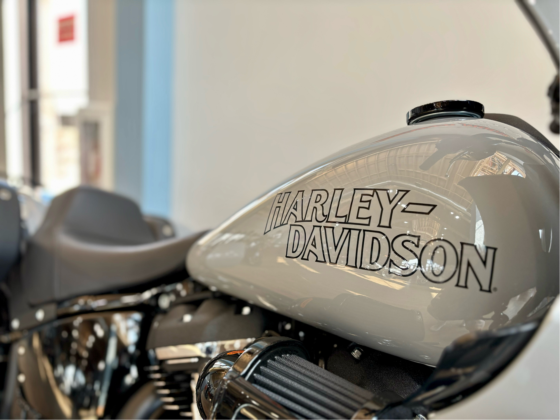 2025 Harley-Davidson Low Rider® ST in Loveland, Colorado - Photo 6