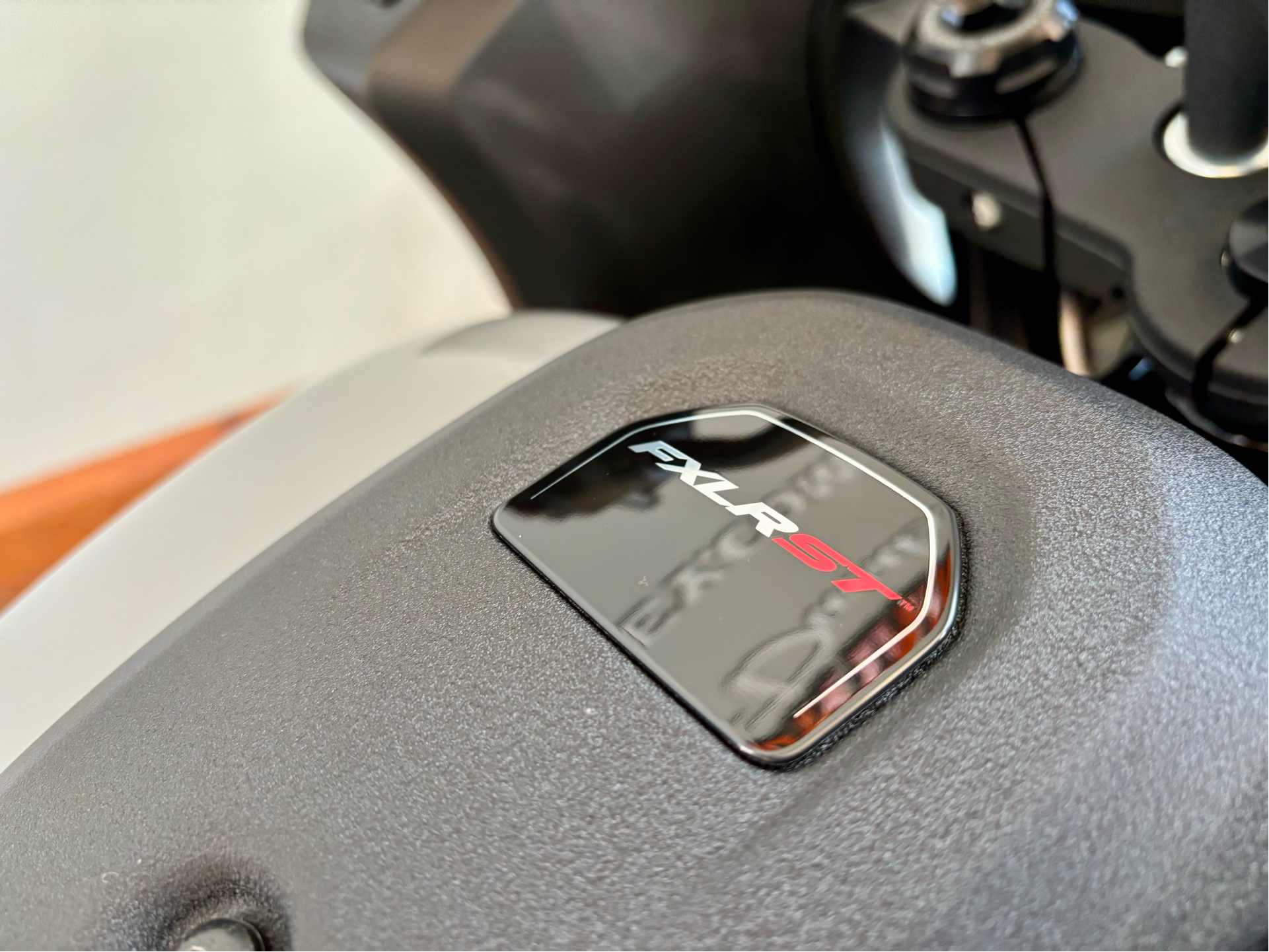 2025 Harley-Davidson Low Rider® ST in Loveland, Colorado - Photo 10