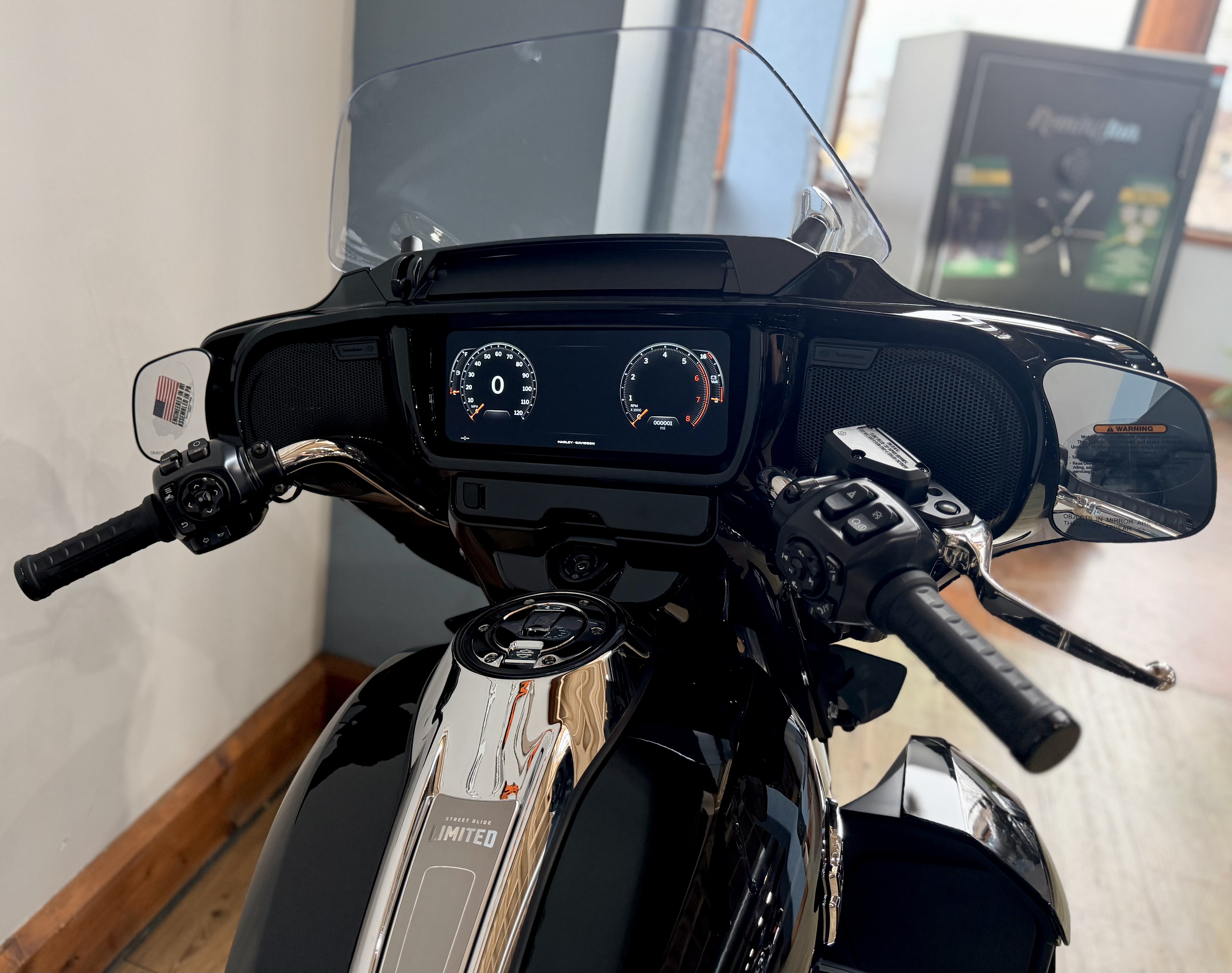 2026 Harley-Davidson Street Glide® Limited in Loveland, Colorado - Photo 14