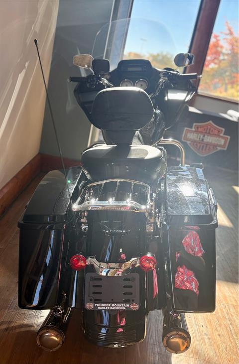 2012 Harley-Davidson Road Glide® Custom in Loveland, Colorado - Photo 5