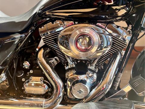 2012 Harley-Davidson Road Glide® Custom in Loveland, Colorado - Photo 7