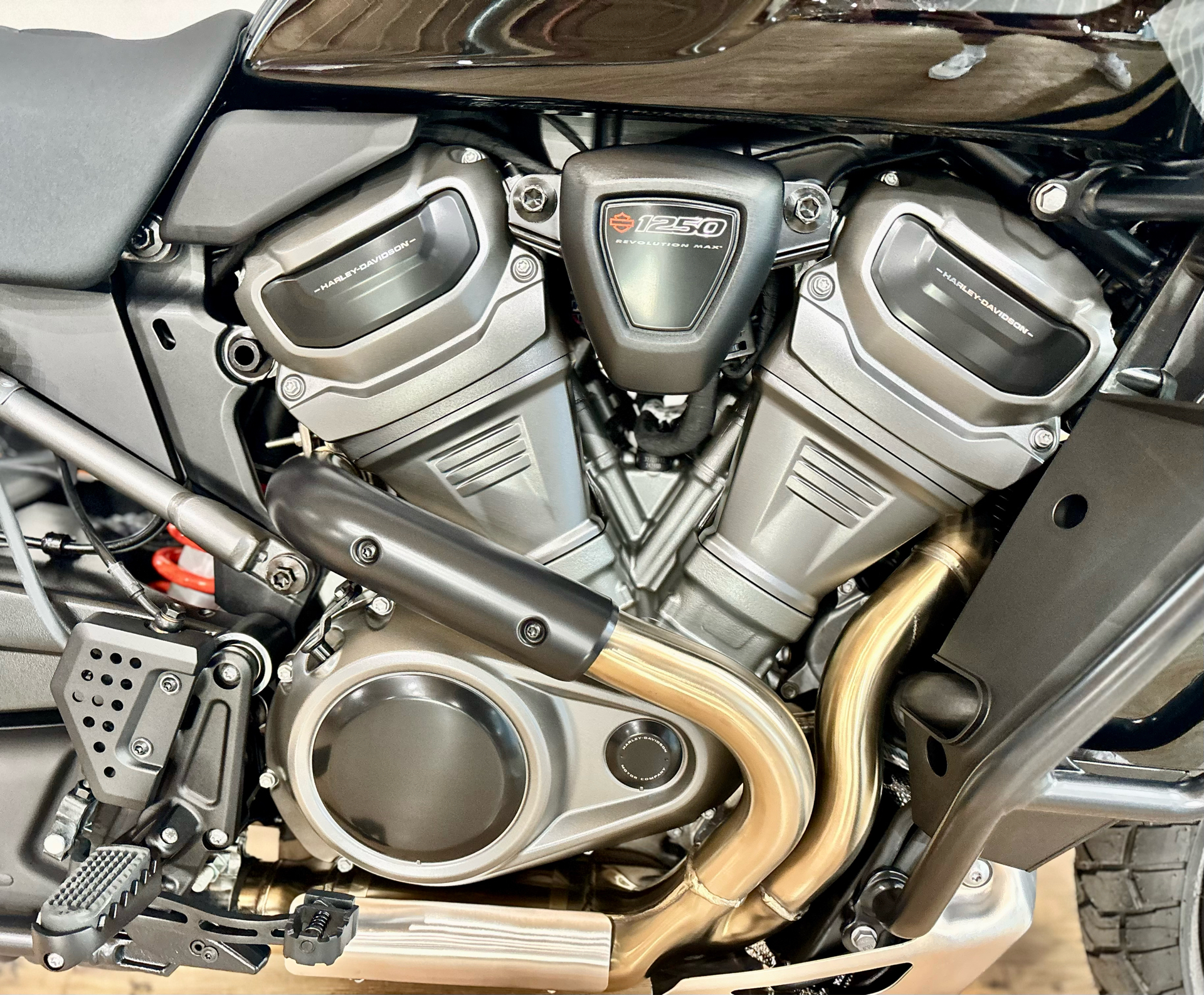 2025 Harley-Davidson Pan America® 1250 Special in Loveland, Colorado - Photo 8