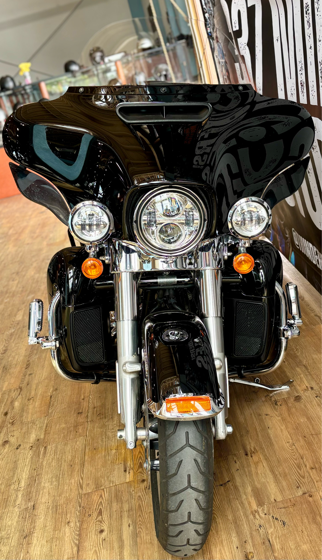 2019 Harley-Davidson Electra Glide® Ultra Classic® in Loveland, Colorado - Photo 4