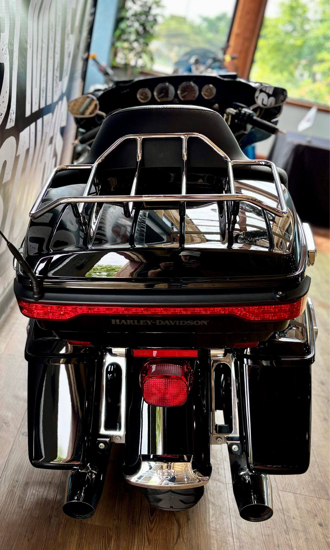 2019 Harley-Davidson Electra Glide® Ultra Classic® in Loveland, Colorado - Photo 5