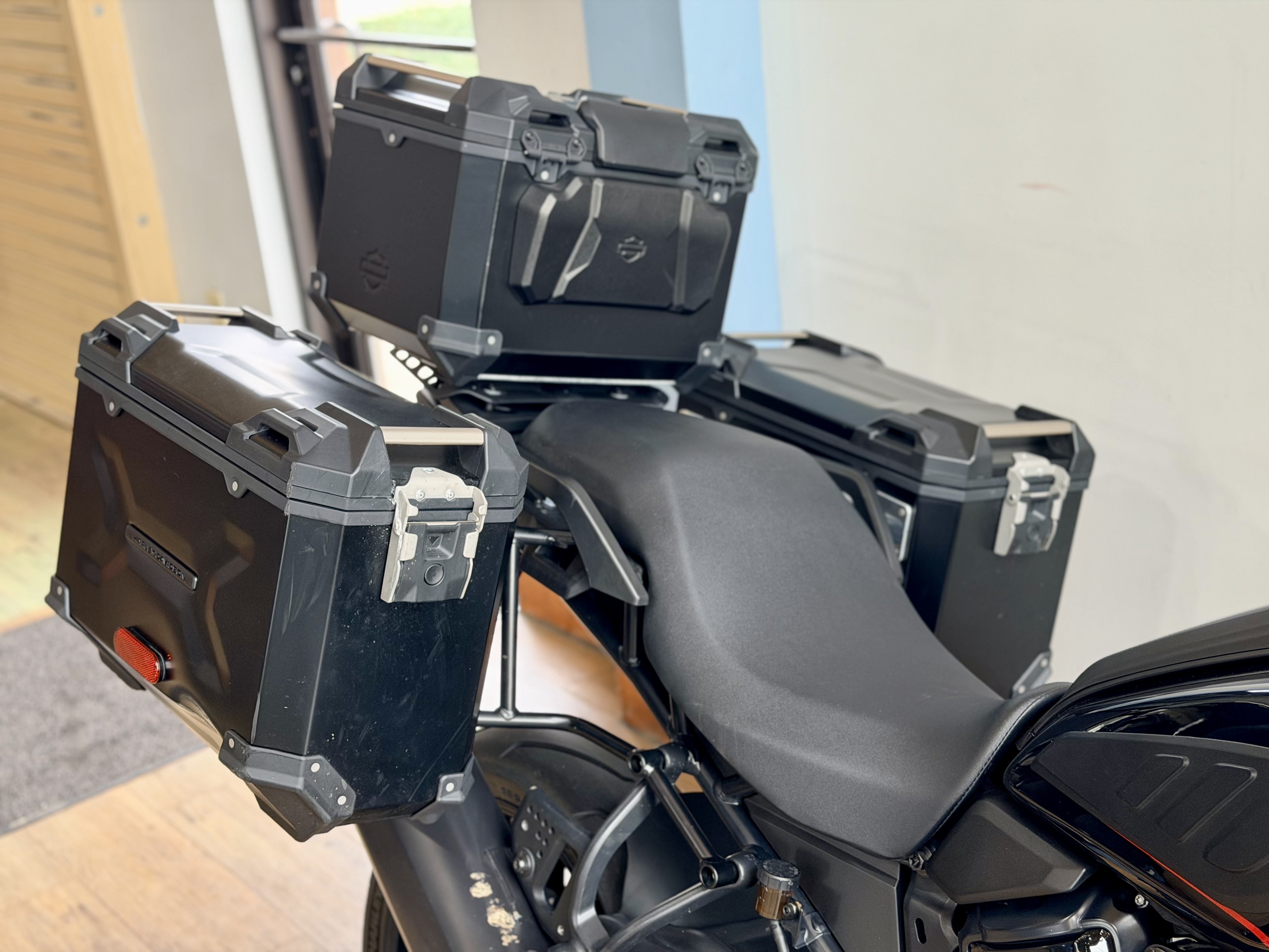 2025 Harley-Davidson Pan America® 1250 ST in Loveland, Colorado - Photo 8