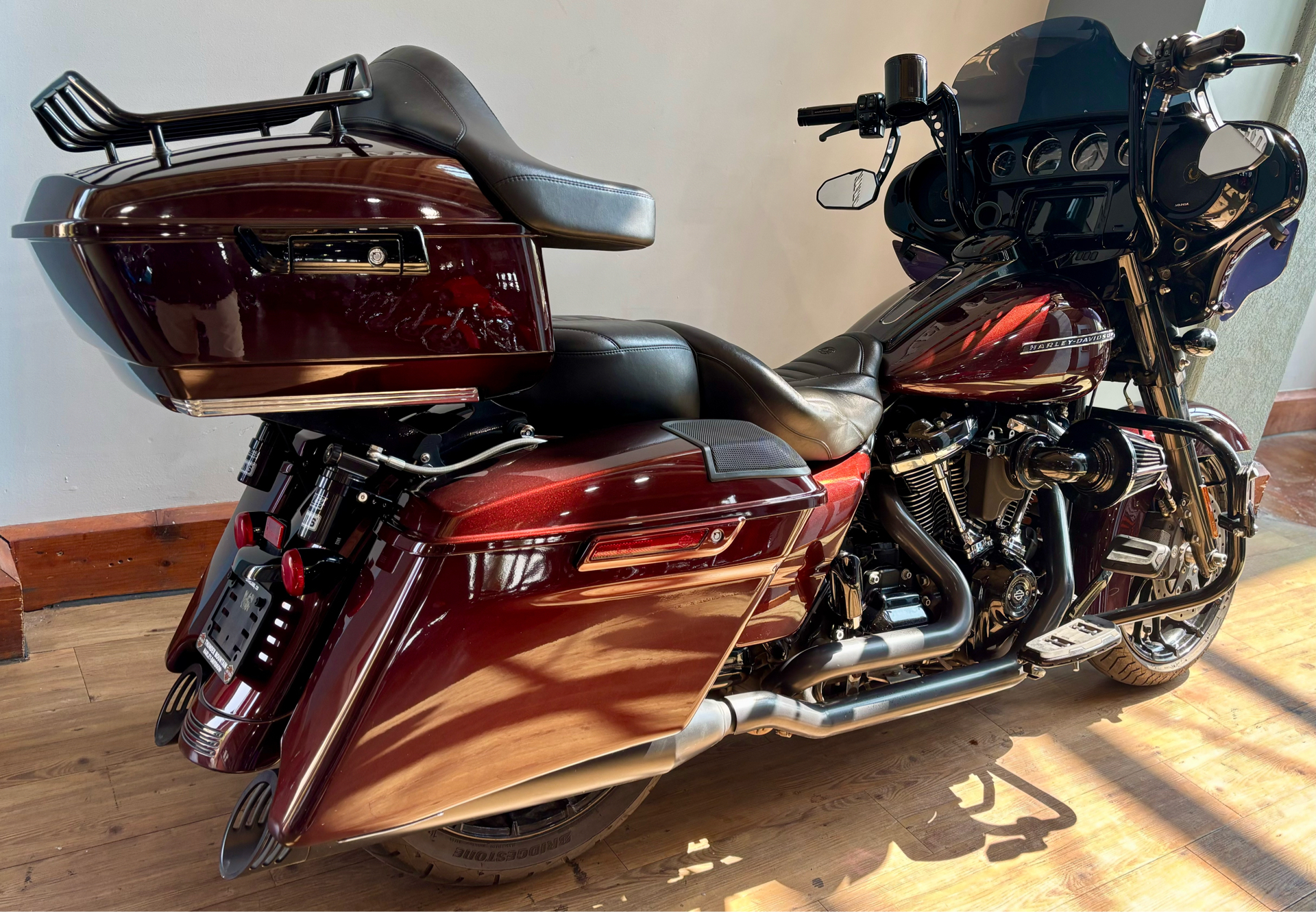 2018 Harley-Davidson Street Glide® Special in Loveland, Colorado - Photo 3