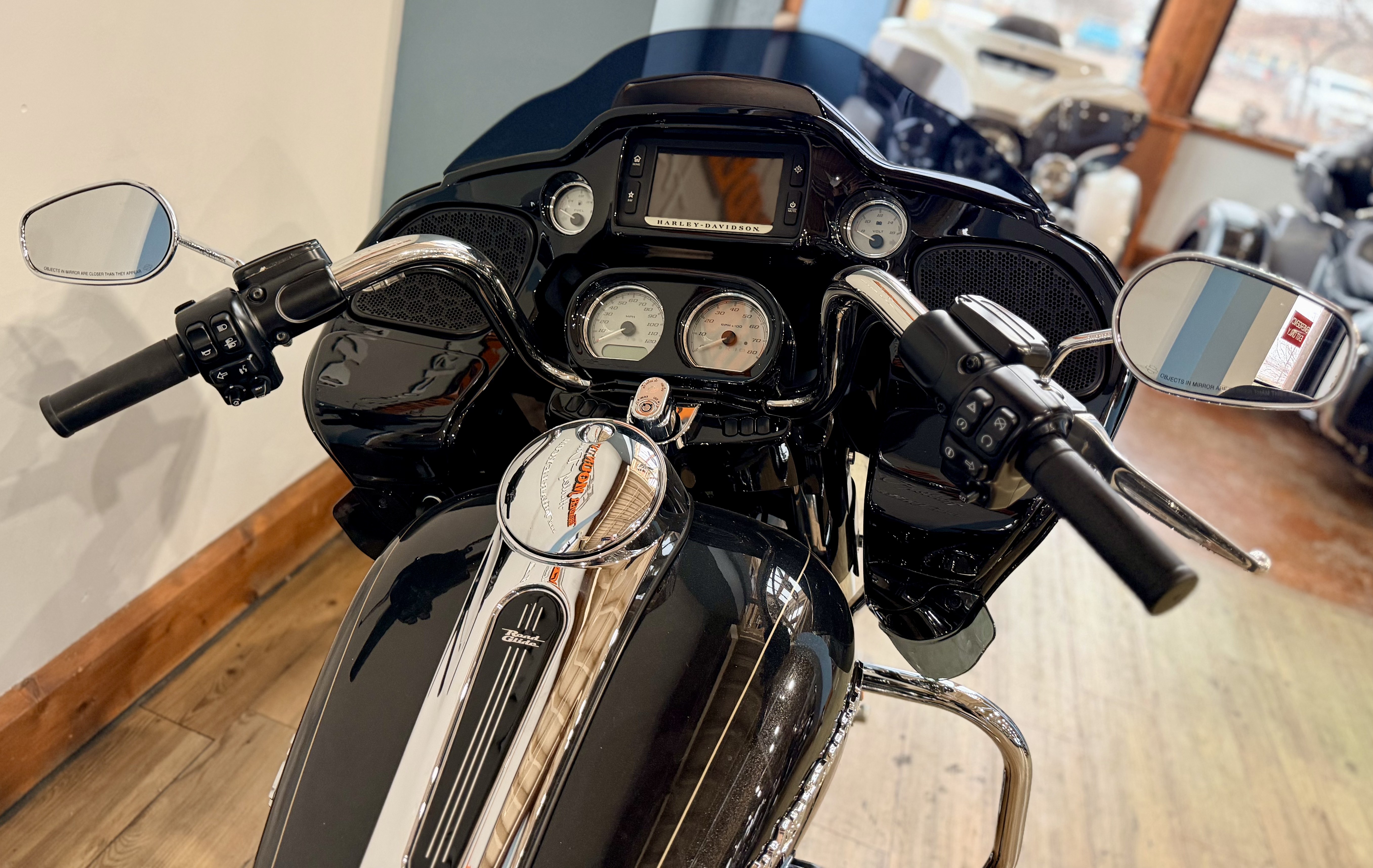 2016 Harley-Davidson Road Glide® Special in Loveland, Colorado - Photo 12