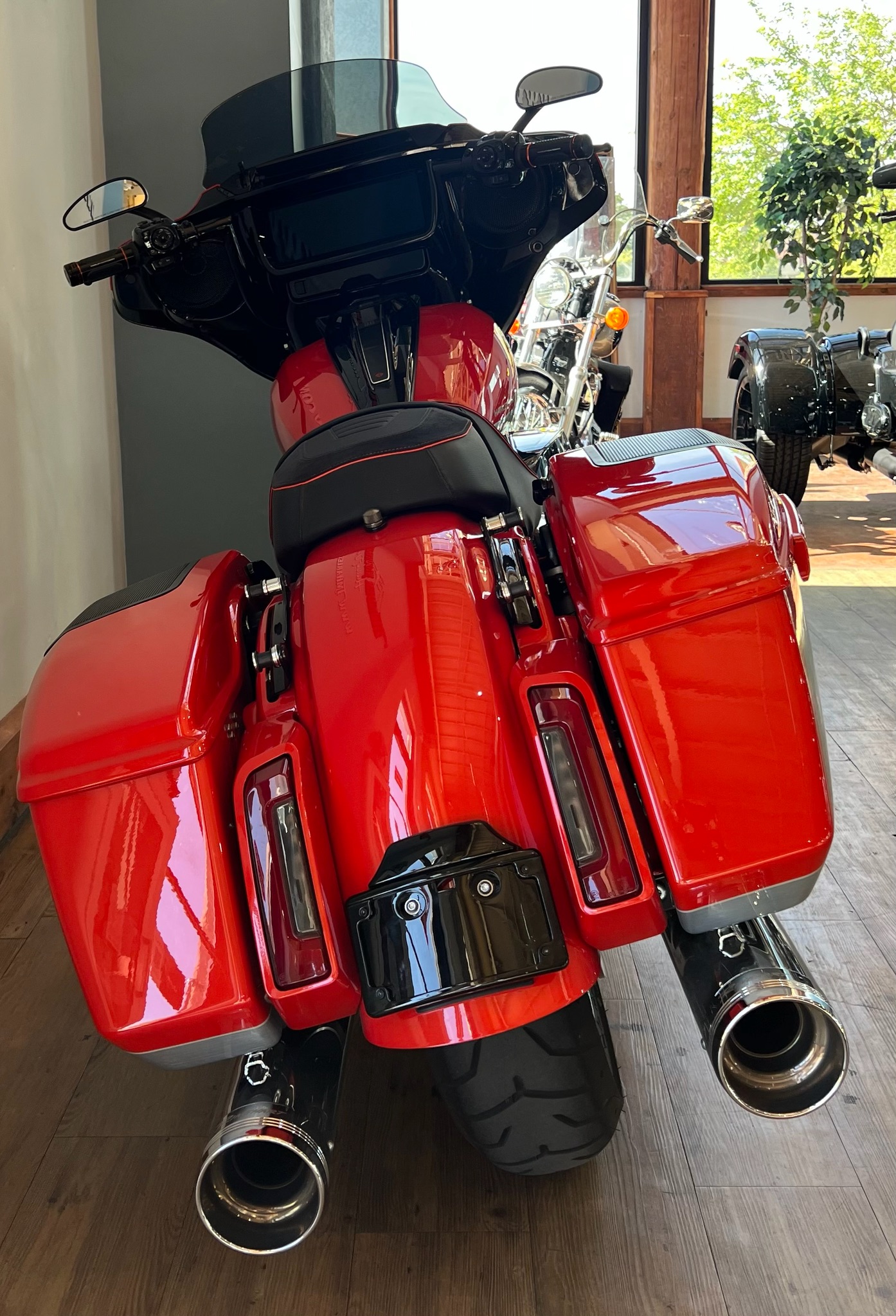 2024 Harley-Davidson CVO™ Street Glide® in Loveland, Colorado - Photo 6