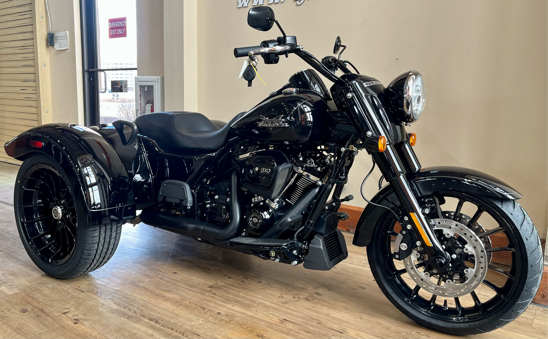 2024 Harley-Davidson Freewheeler® in Loveland, Colorado - Photo 2
