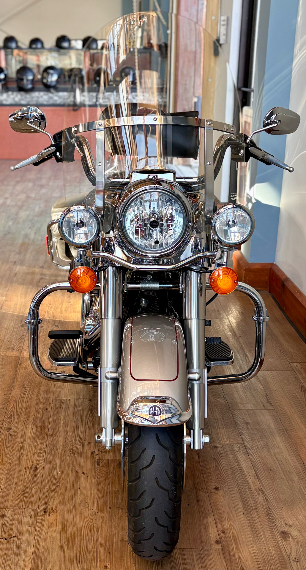 2009 Harley-Davidson Road King® Classic in Loveland, Colorado - Photo 4