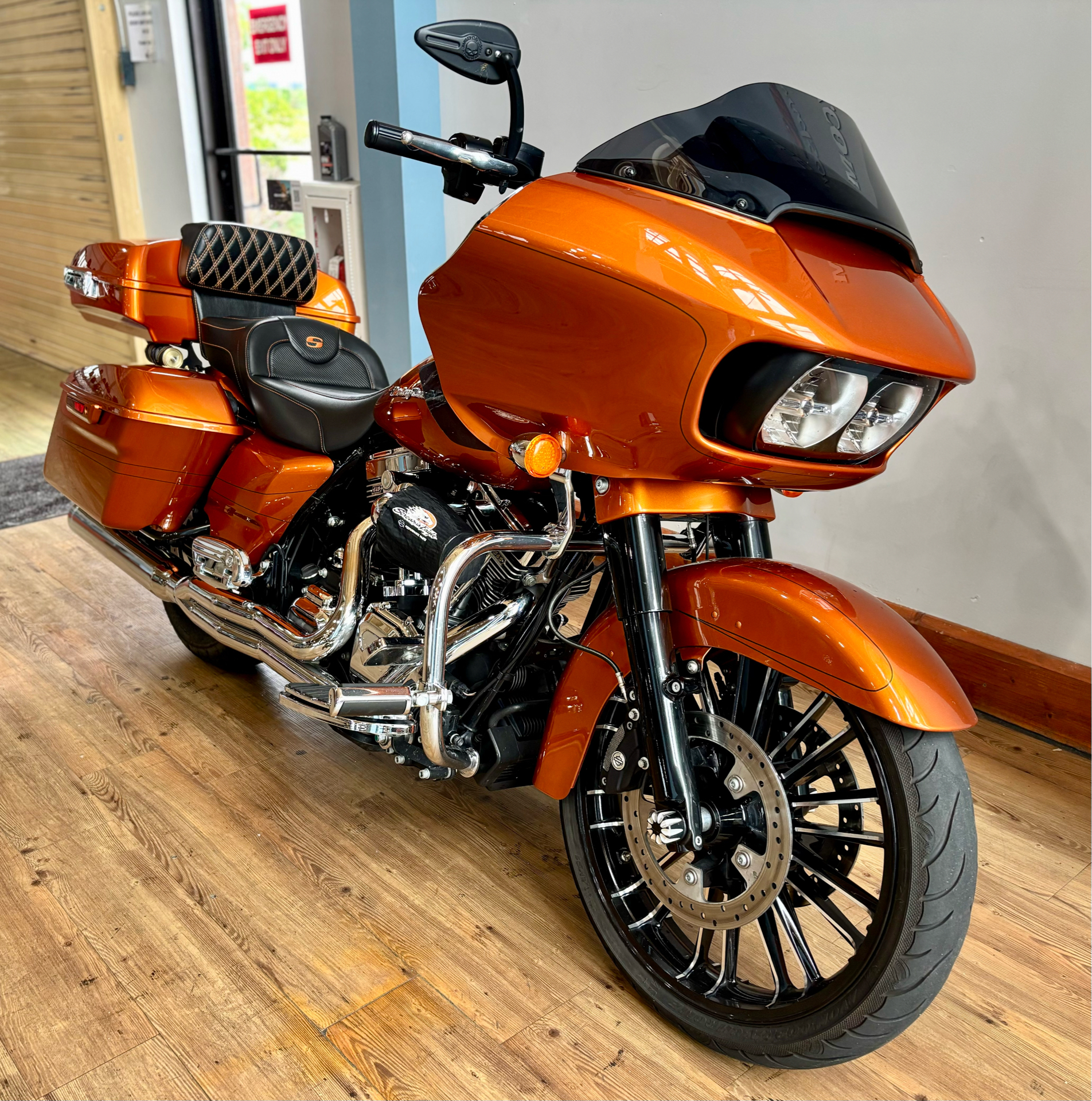 2015 Harley-Davidson Road Glide® Special in Loveland, Colorado - Photo 2