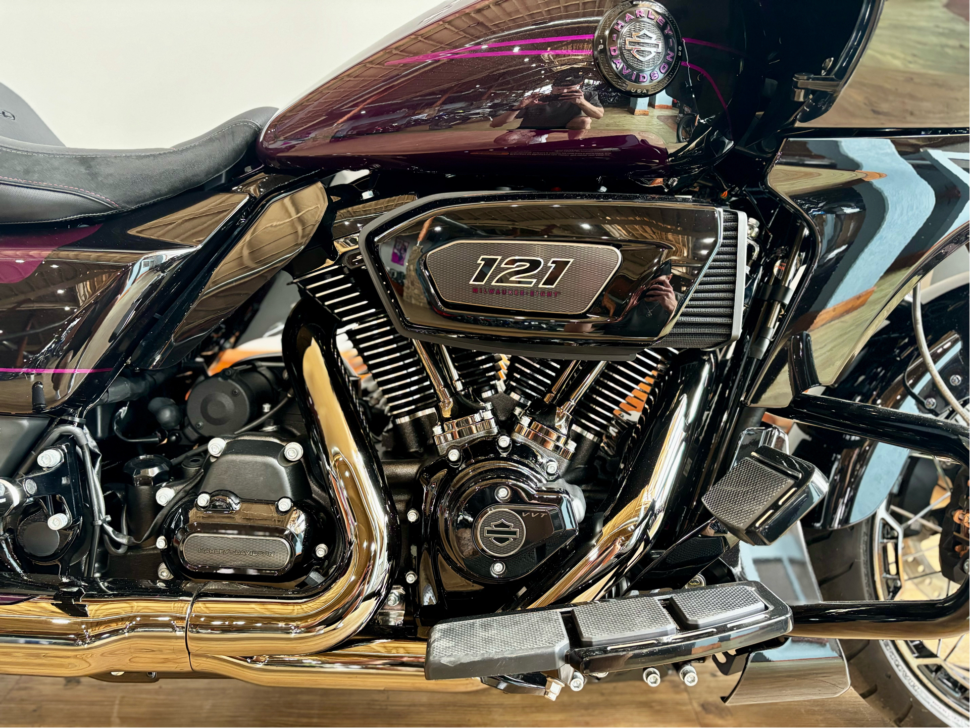 2025 Harley-Davidson CVO™ Road Glide® in Loveland, Colorado - Photo 7