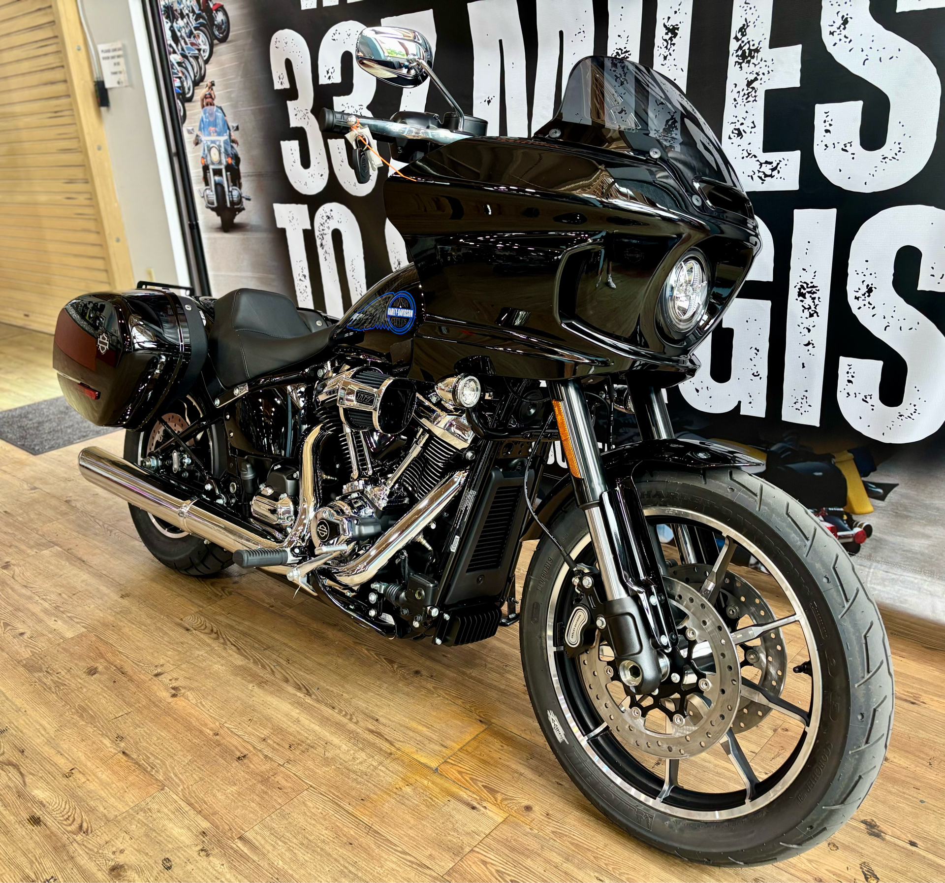 2025 Harley-Davidson Low Rider® ST in Loveland, Colorado - Photo 2