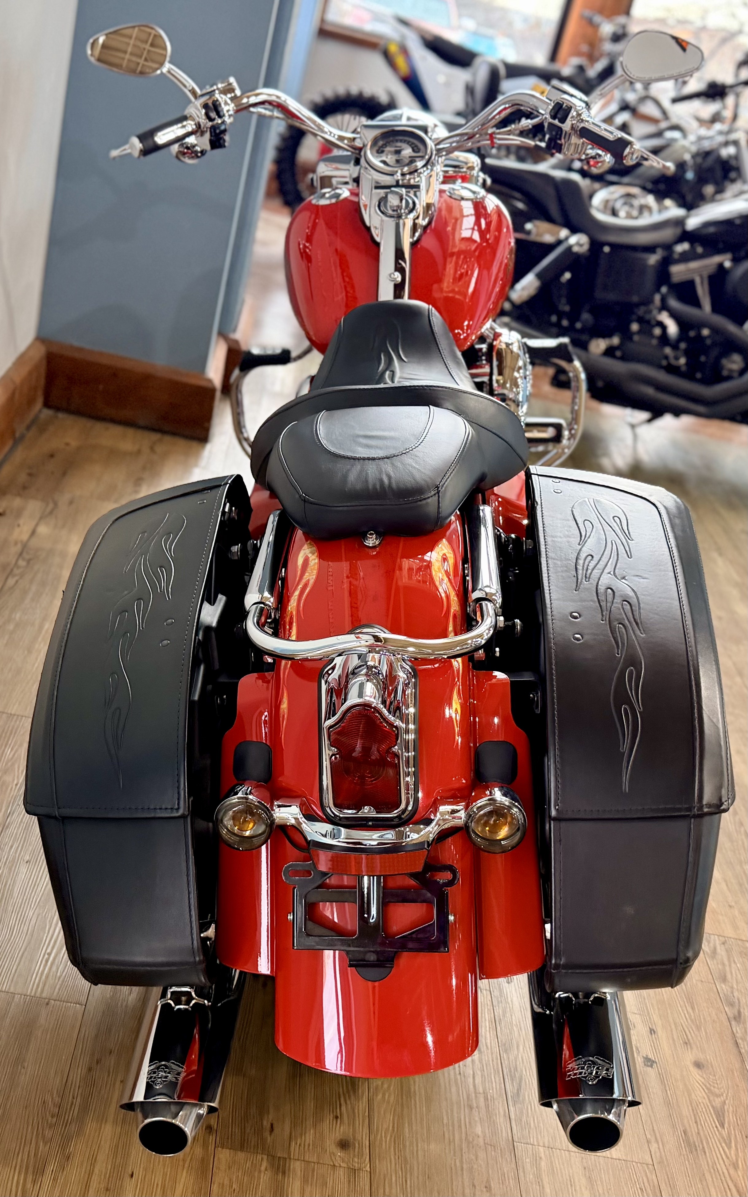 2007 Harley-Davidson CVO™ Screamin' Eagle® Road King® in Loveland, Colorado - Photo 5