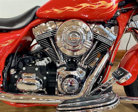 2007 Harley-Davidson CVO™ Screamin' Eagle® Road King® in Loveland, Colorado - Photo 7