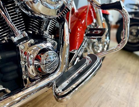 2007 Harley-Davidson CVO™ Screamin' Eagle® Road King® in Loveland, Colorado - Photo 9