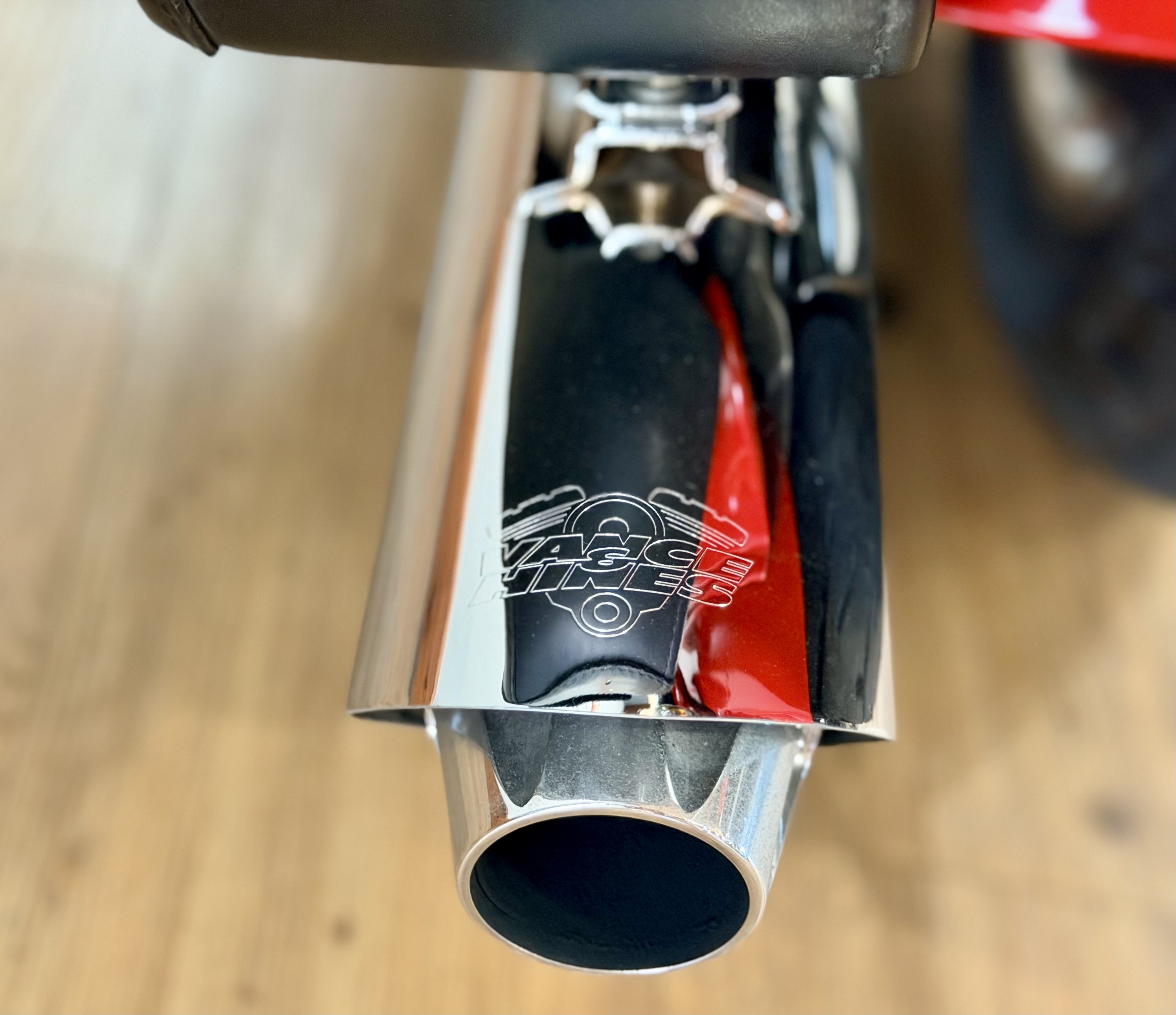 2007 Harley-Davidson CVO™ Screamin' Eagle® Road King® in Loveland, Colorado - Photo 12