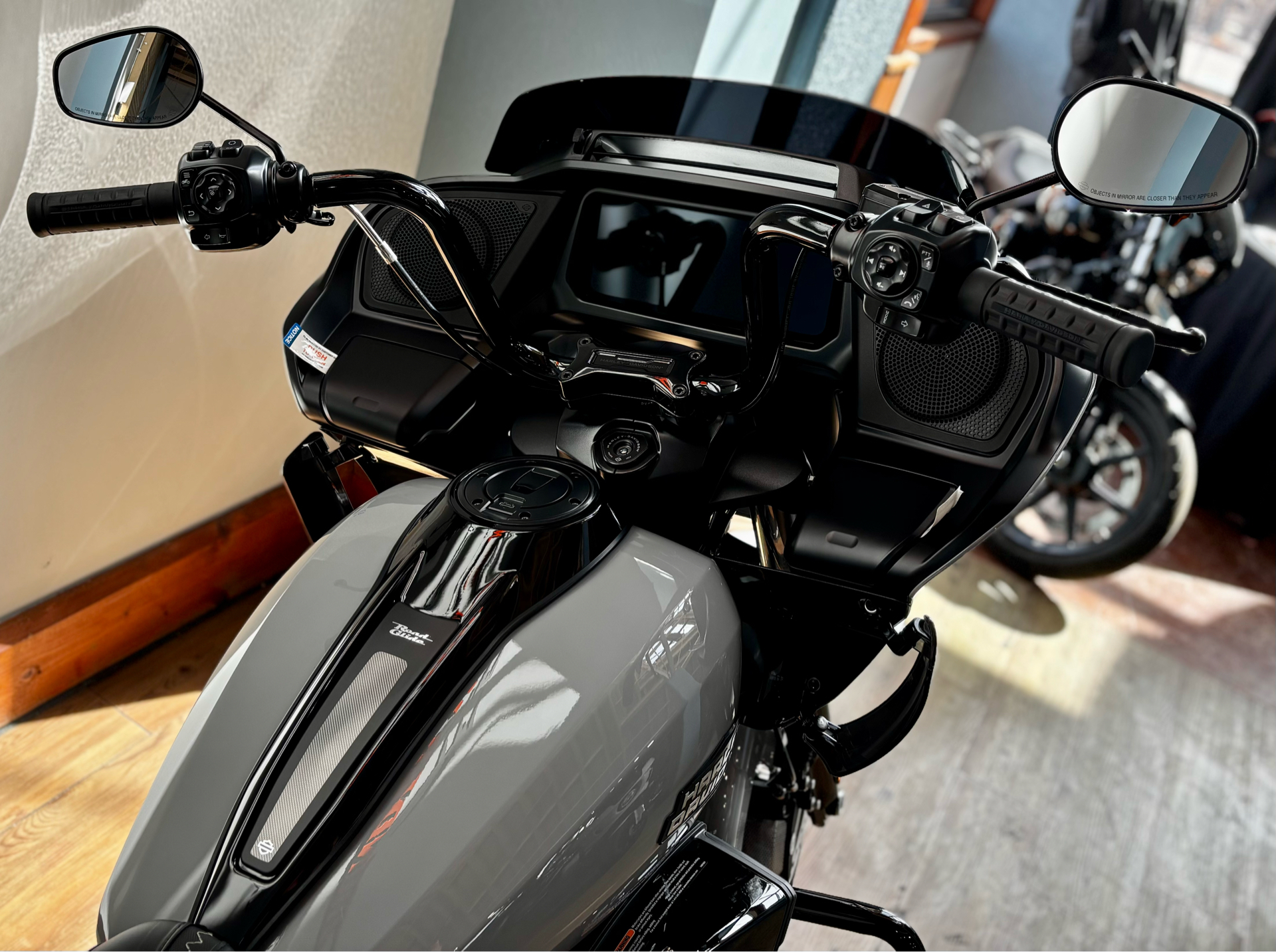 2025 Harley-Davidson Road Glide® in Loveland, Colorado - Photo 9