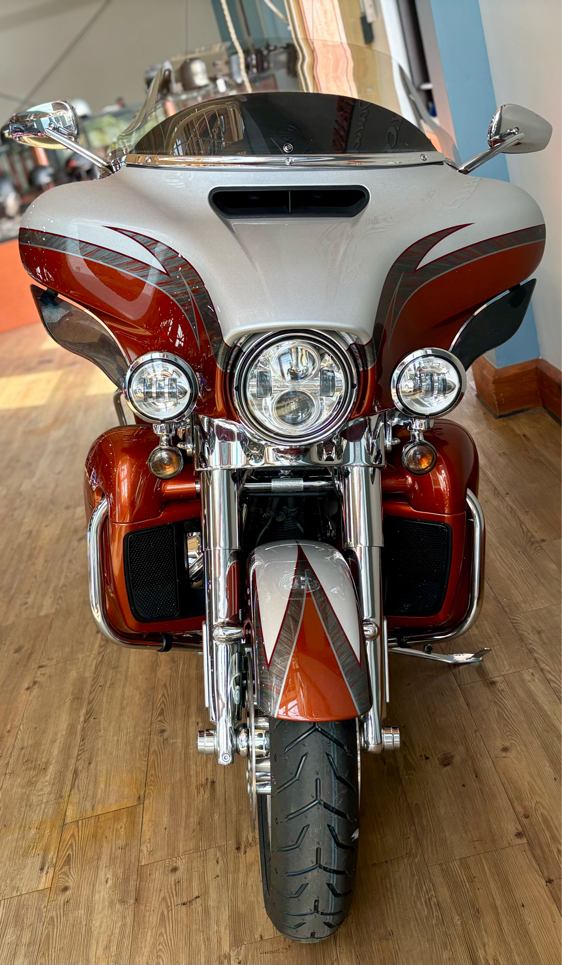 2014 Harley-Davidson CVO™ Limited in Loveland, Colorado - Photo 4