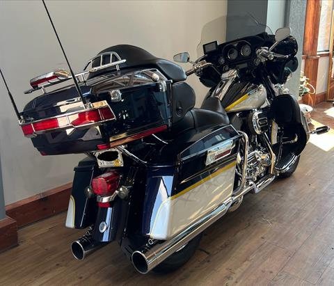 2012 Harley-Davidson CVO™ Ultra Classic® Electra Glide® in Loveland, Colorado - Photo 5