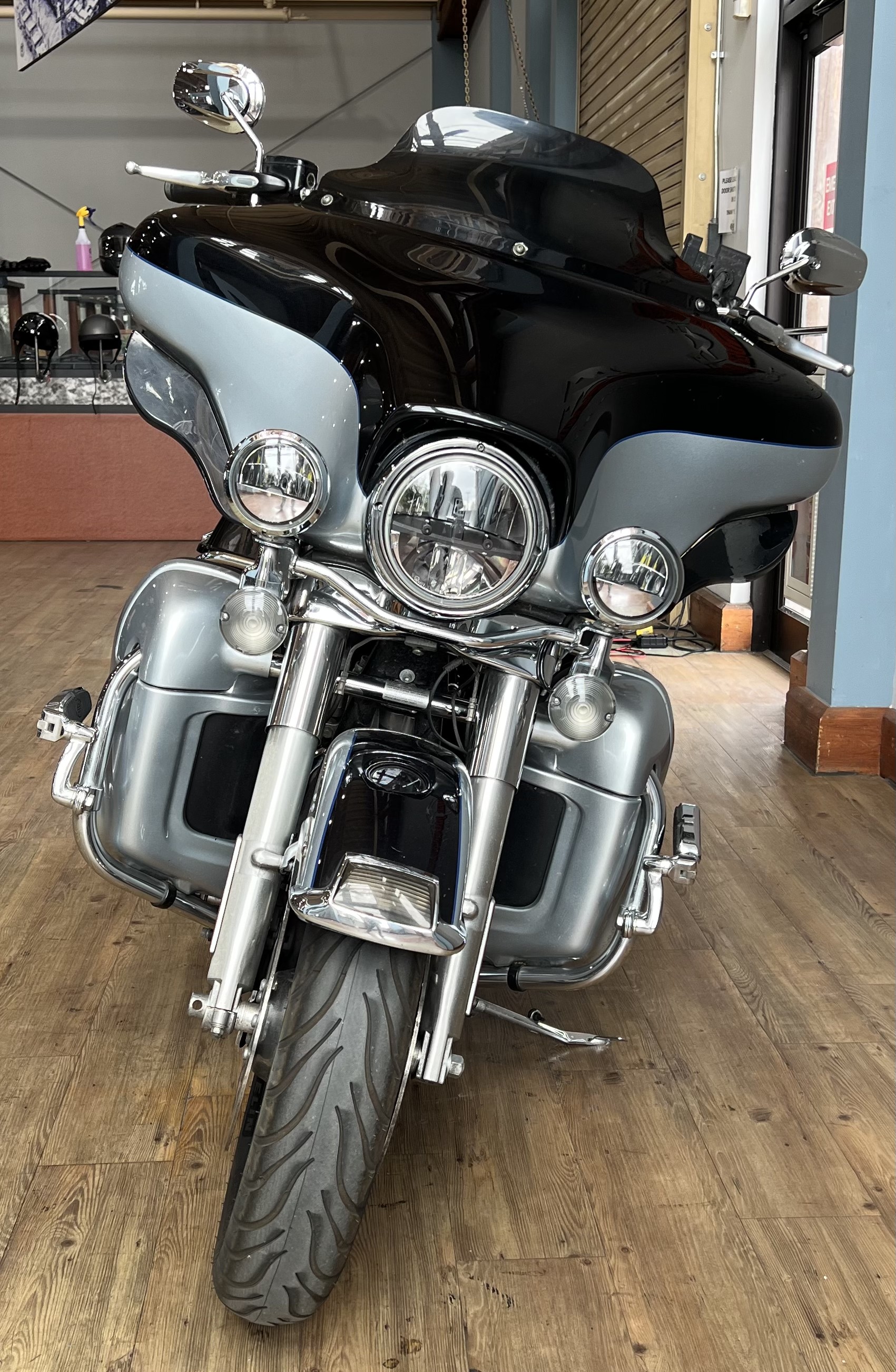 2012 Harley-Davidson Electra Glide® Ultra Limited in Loveland, Colorado - Photo 3
