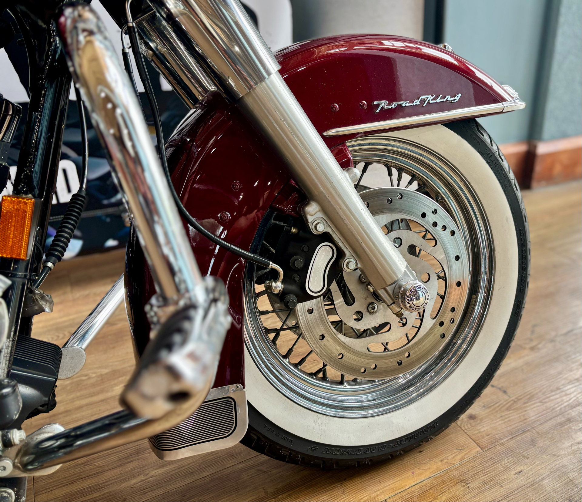 2003 Harley-Davidson FLHRCI Road King® Classic in Loveland, Colorado - Photo 8