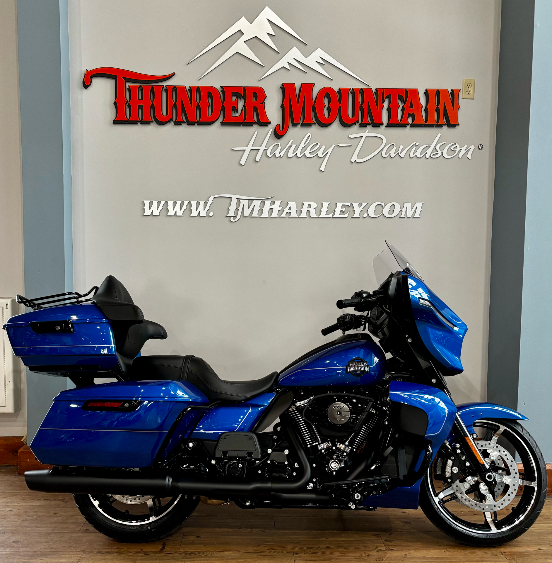 2025 Harley-Davidson Street Glide® Ultra in Loveland, Colorado - Photo 1