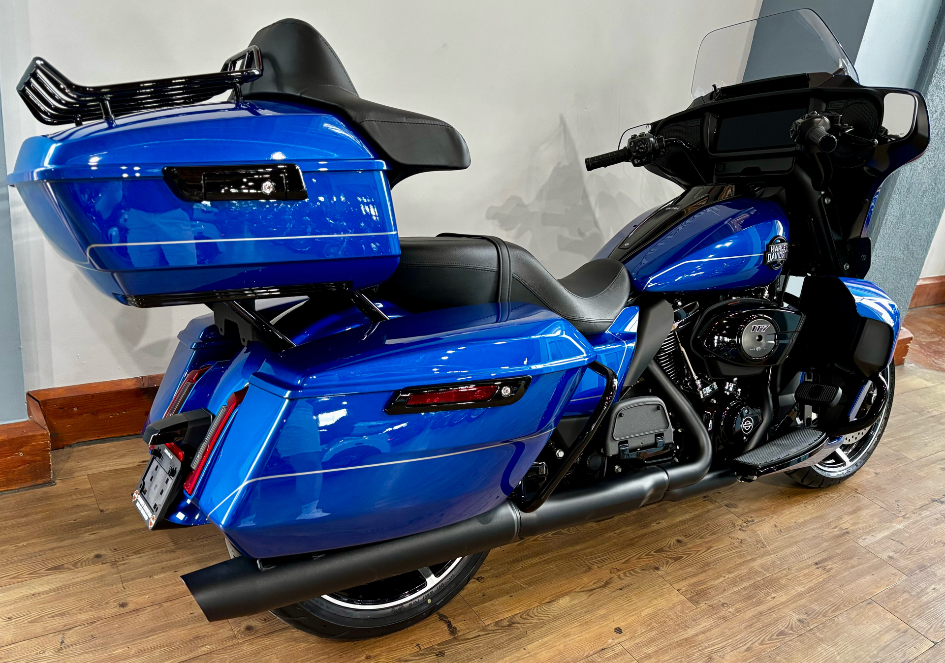 2025 Harley-Davidson Street Glide® Ultra in Loveland, Colorado - Photo 3