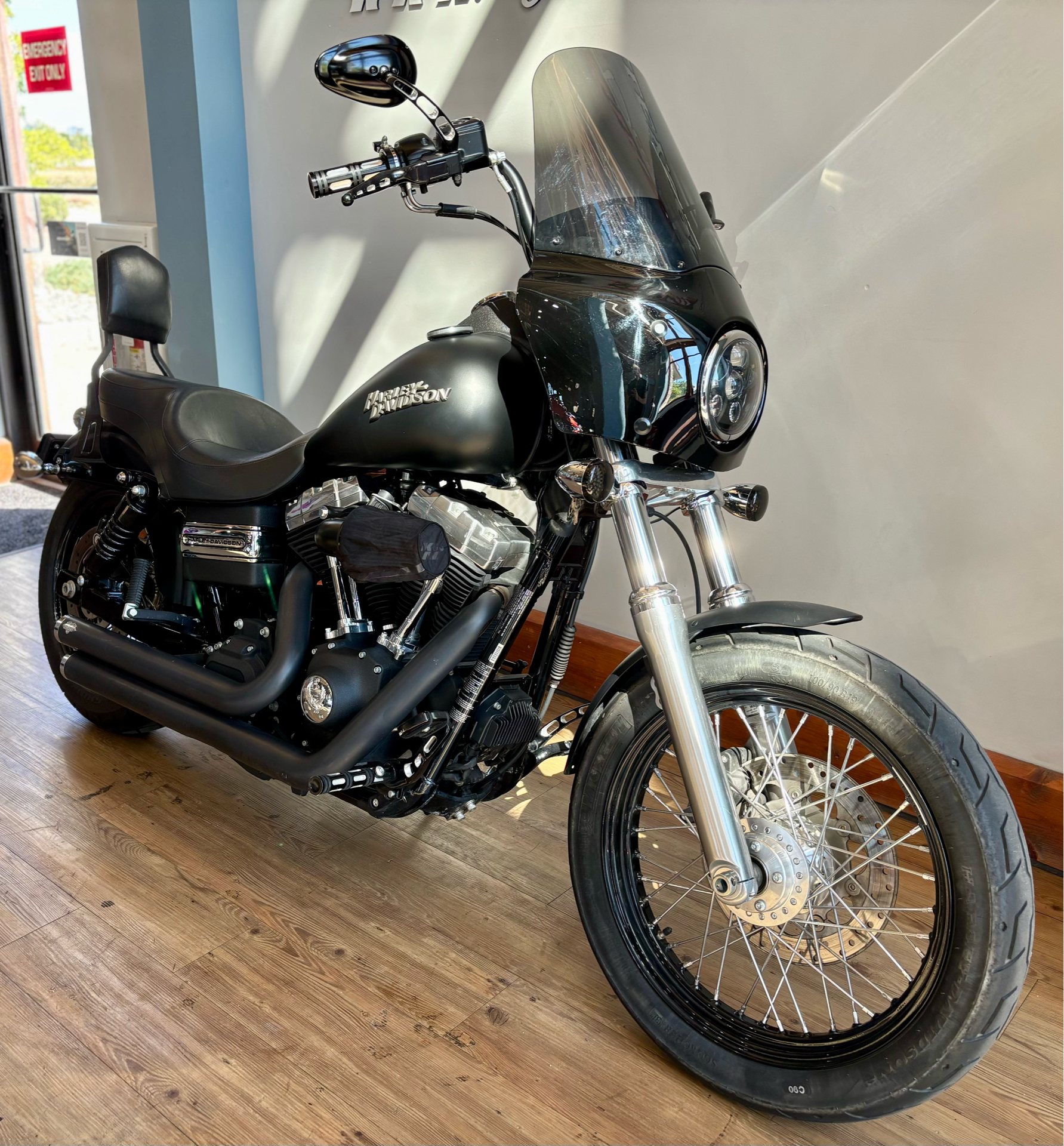 2012 Harley-Davidson Dyna® Street Bob® in Loveland, Colorado - Photo 2