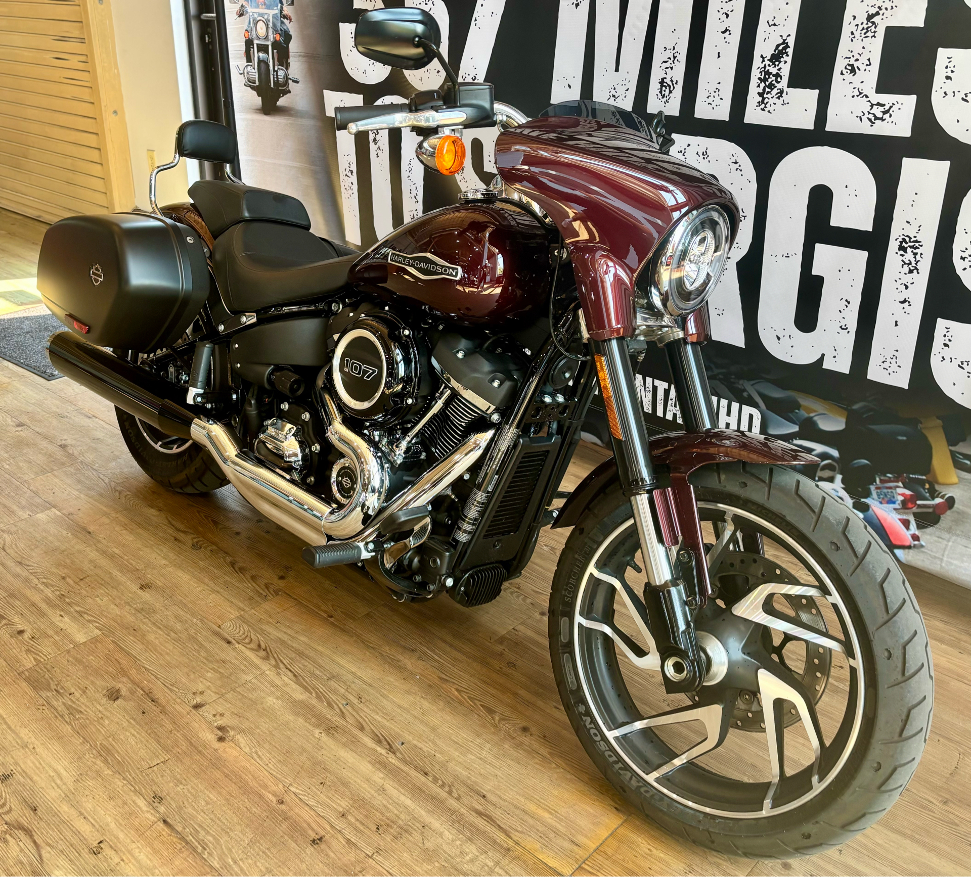 2018 Harley-Davidson Sport Glide® in Loveland, Colorado - Photo 2