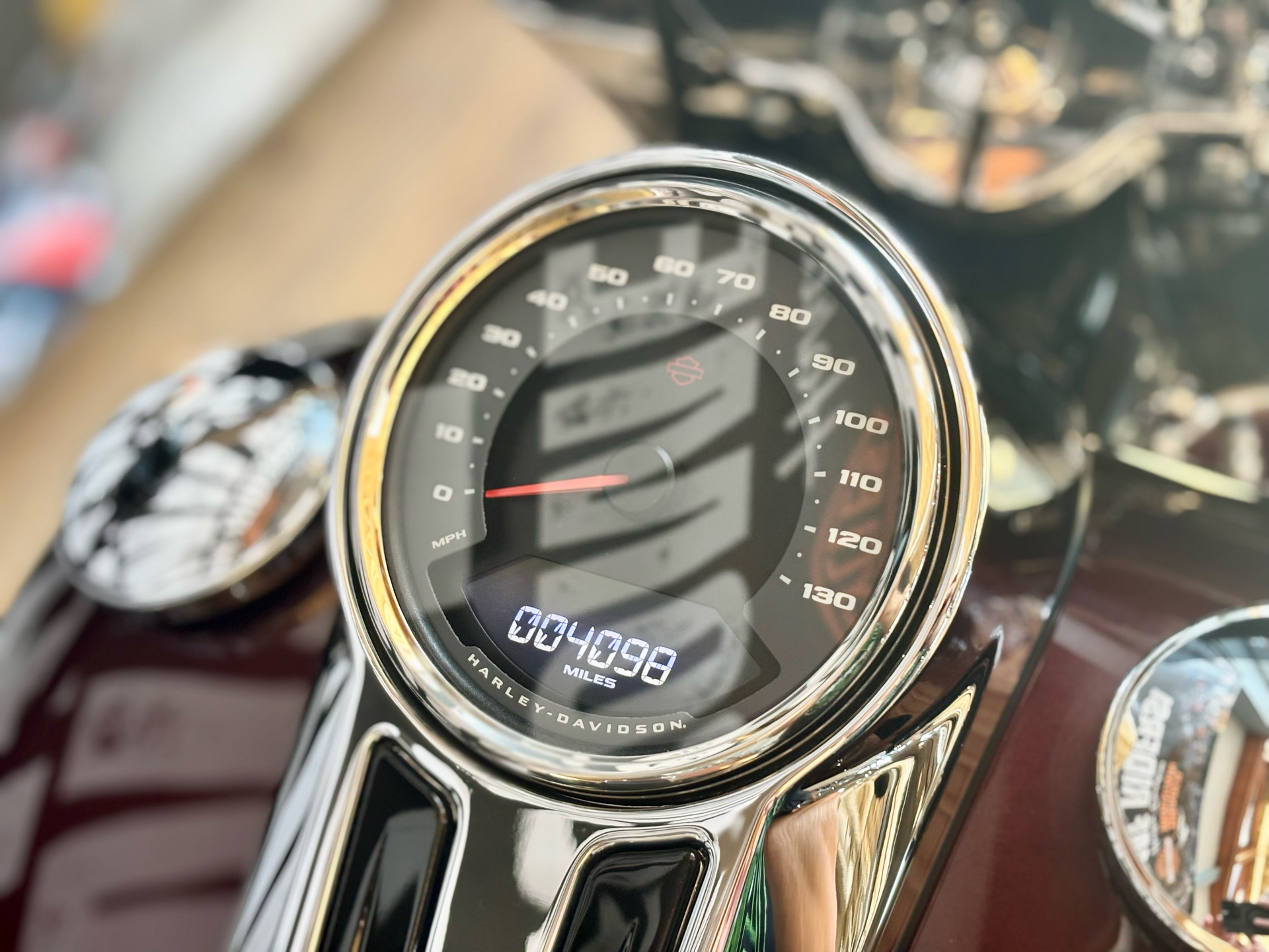 2018 Harley-Davidson Sport Glide® in Loveland, Colorado - Photo 11