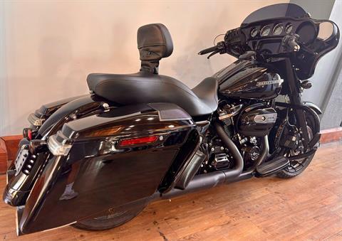 2019 Harley-Davidson Street Glide® Special in Loveland, Colorado - Photo 3
